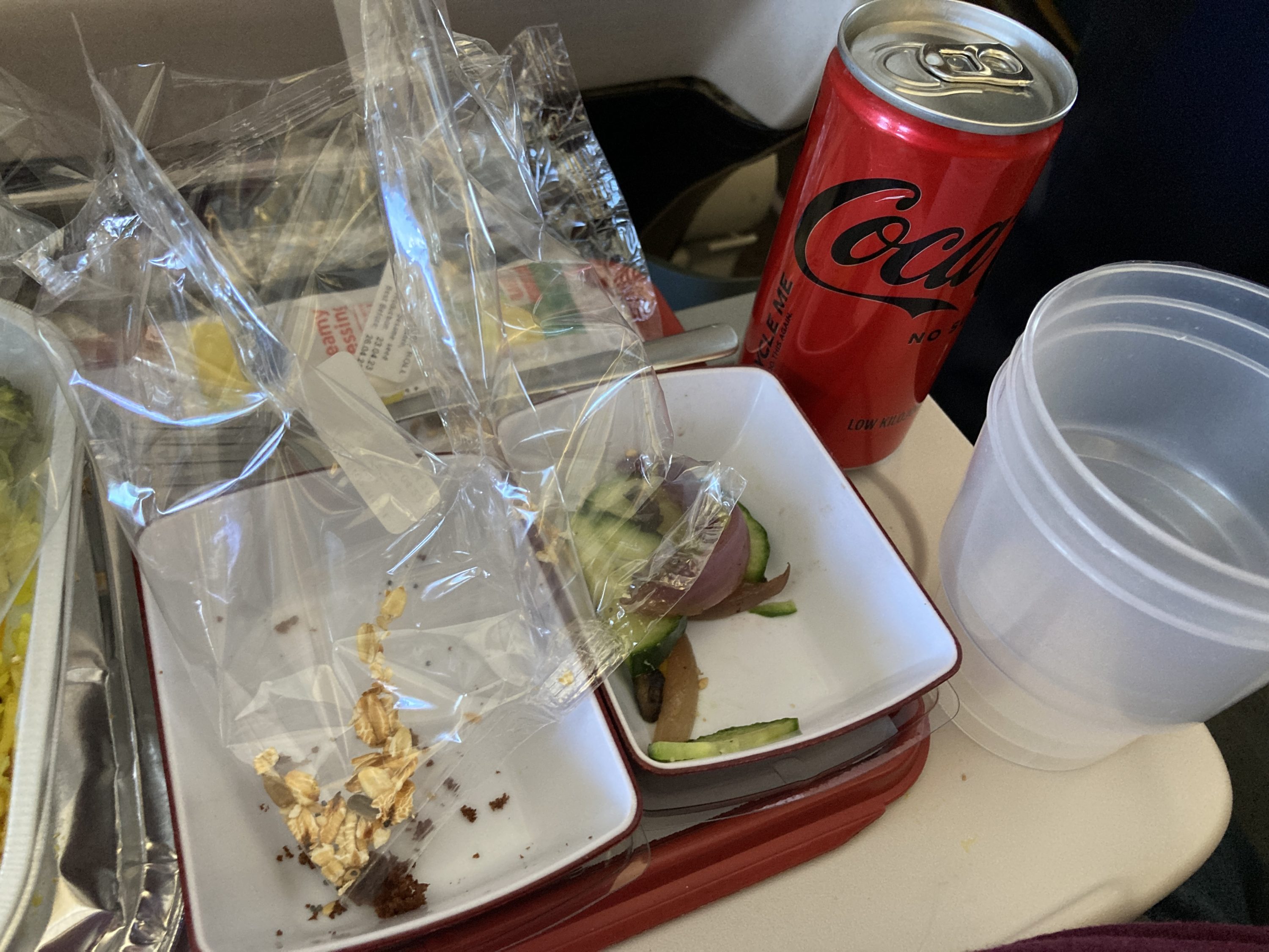 South African Airways JNB VFA economy meal drink South African Airways JNB VFA economy meal drink