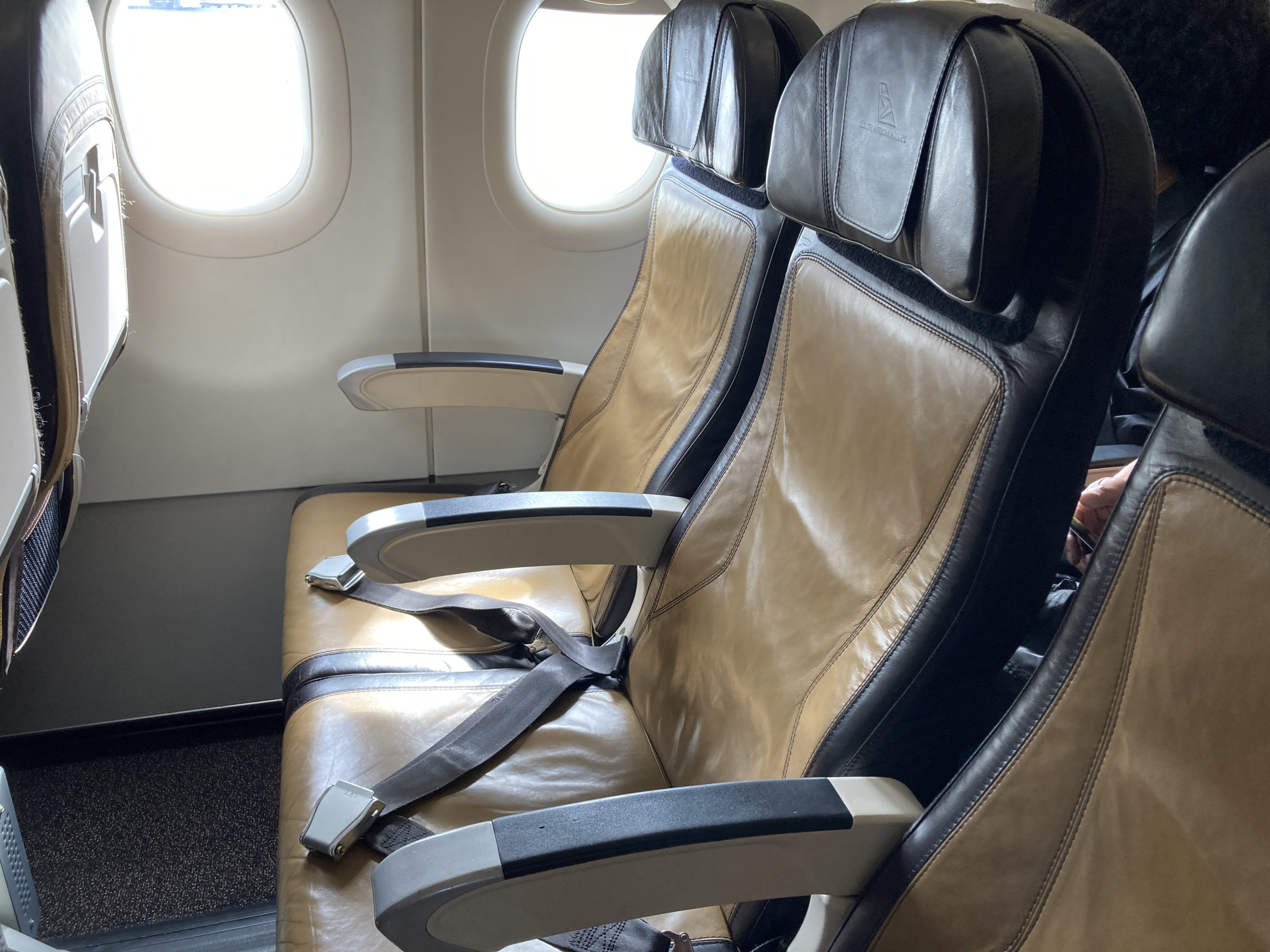 South African Airways JNB VFA row 22 D E South African Airways JNB VFA row 22 D E
