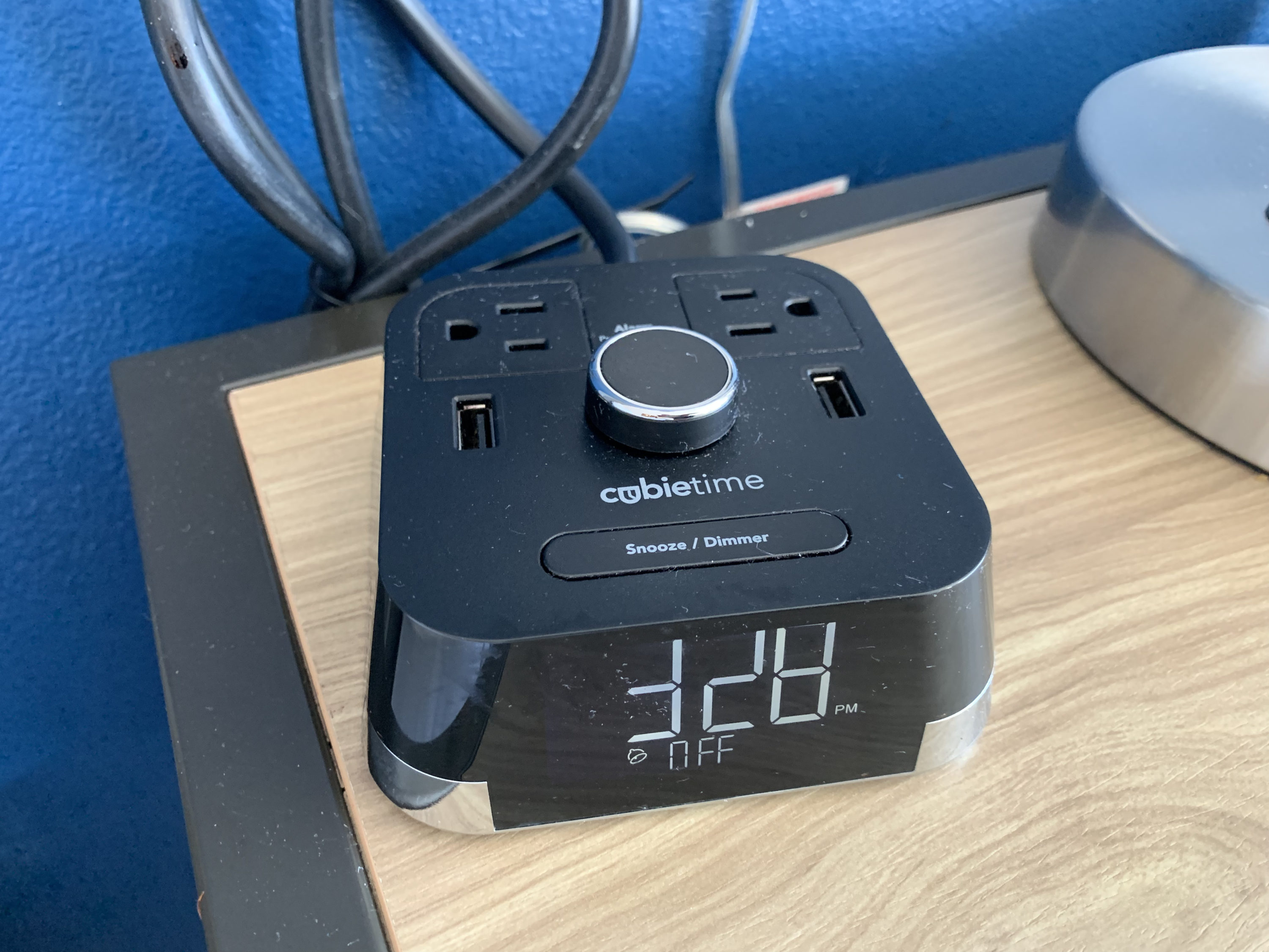 Tru by Hilton Frisco Dallas guestroom alarm clock
