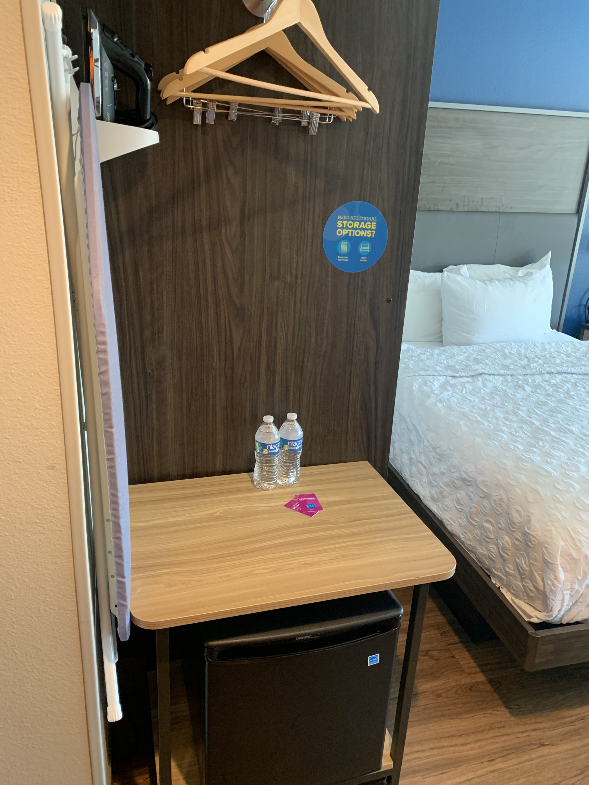 Tru by Hilton Frisco Dallas guestroom kitchen