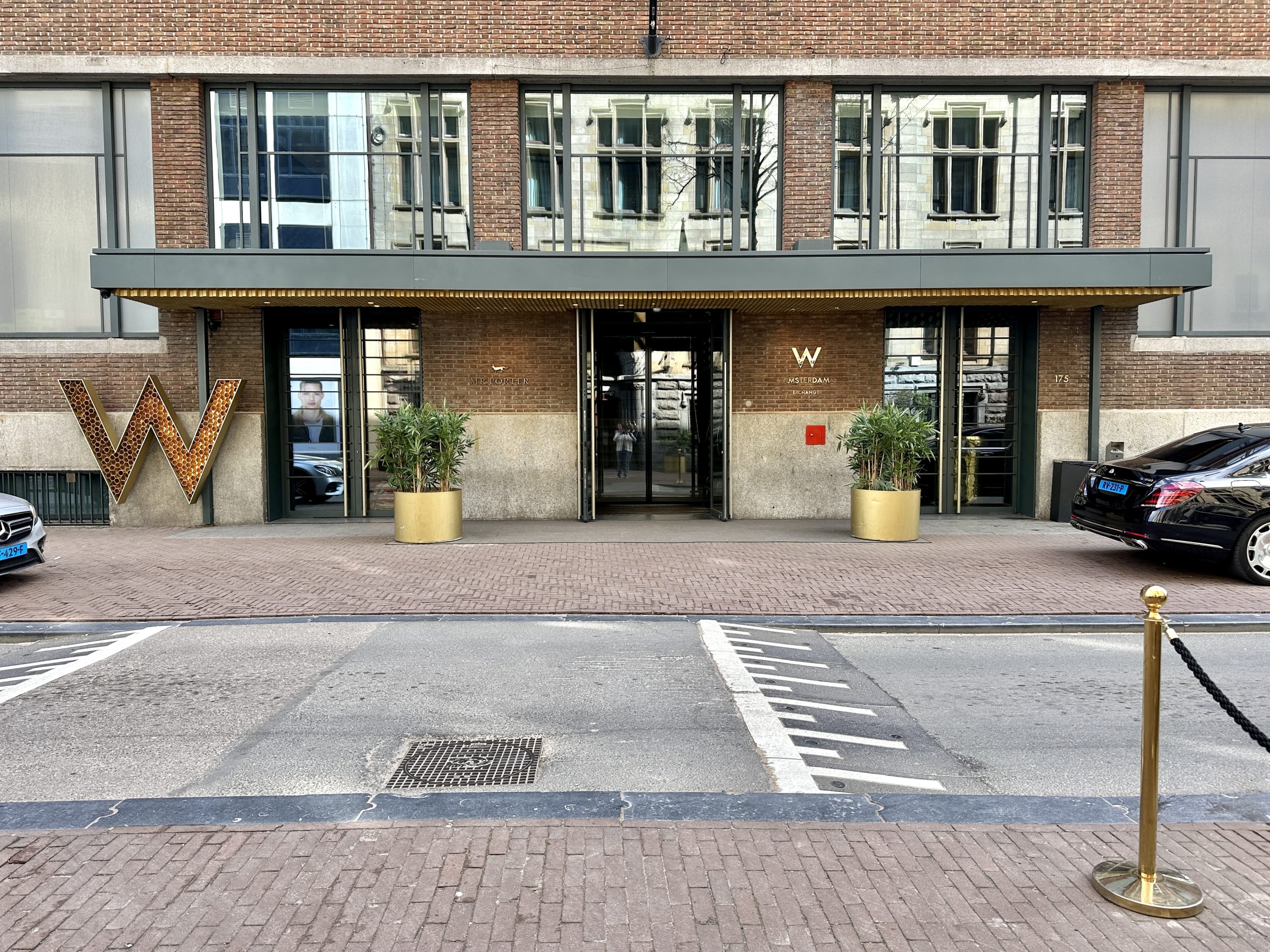 W Amsterdam Exchange Exterior W Amsterdam Exchange Exterior