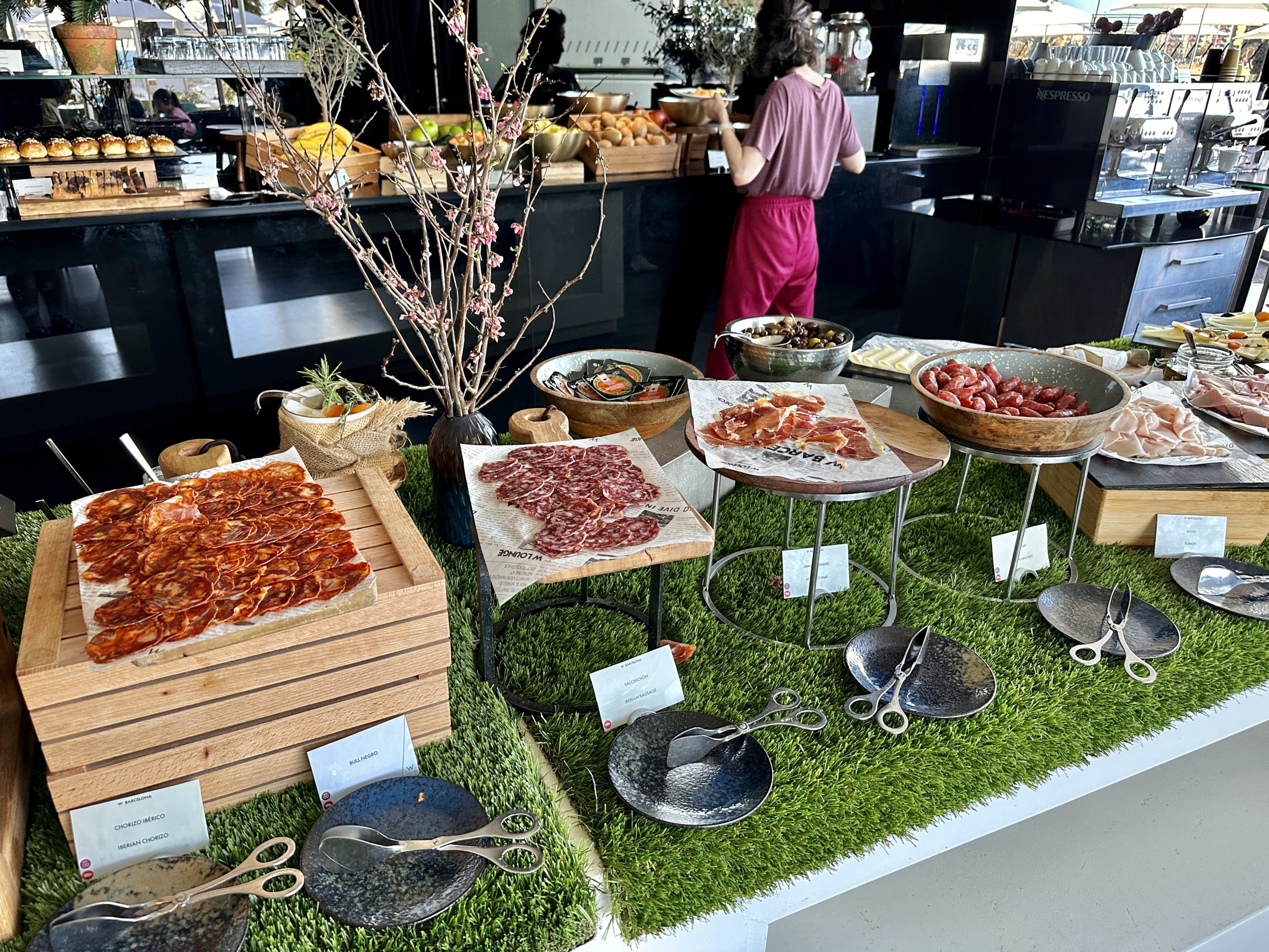 W Barcelona Buffet Meats W Barcelona Buffet Meats