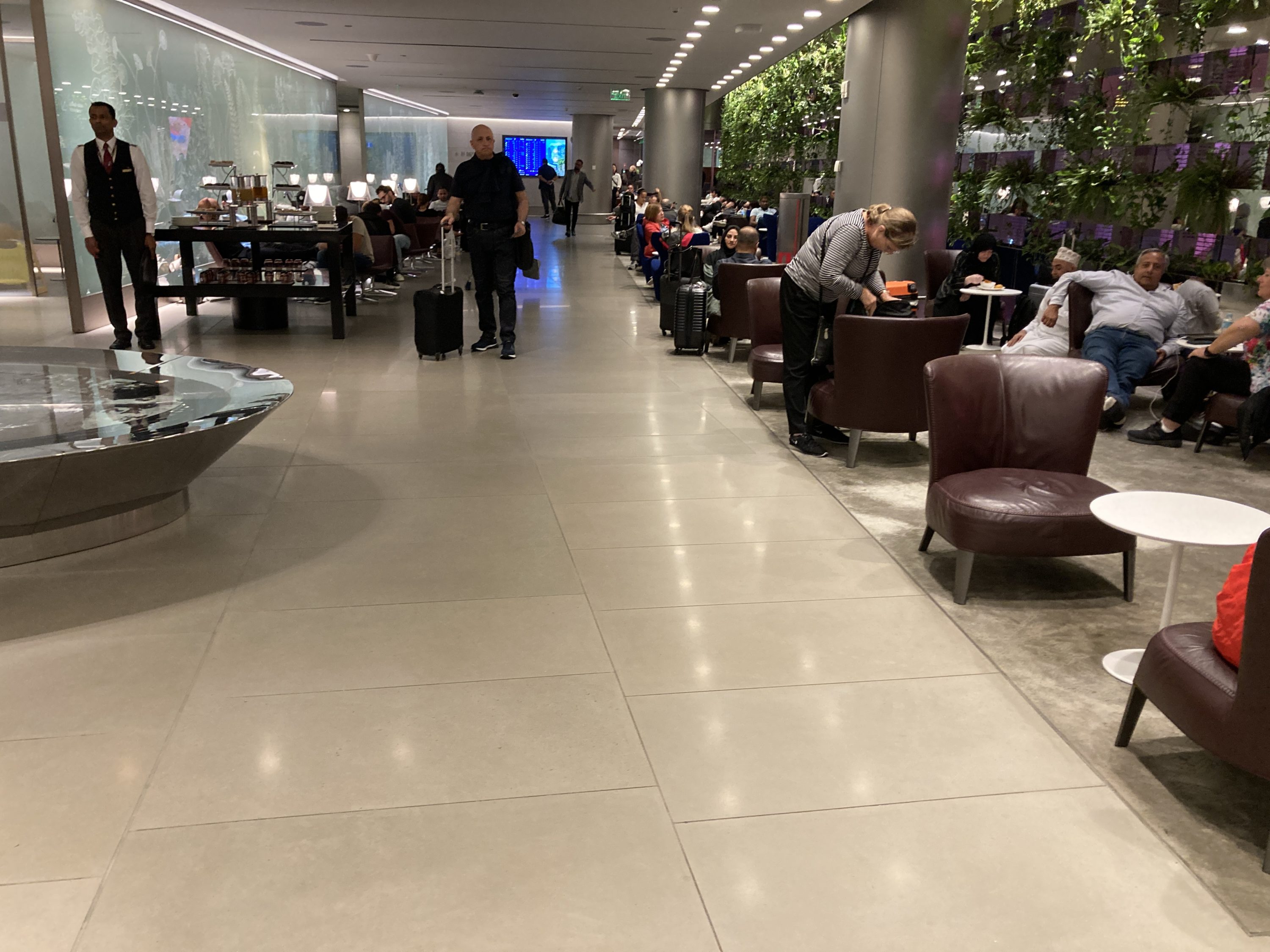 Al Maha Lounge Doha main seating Al Maha Lounge Doha main seating