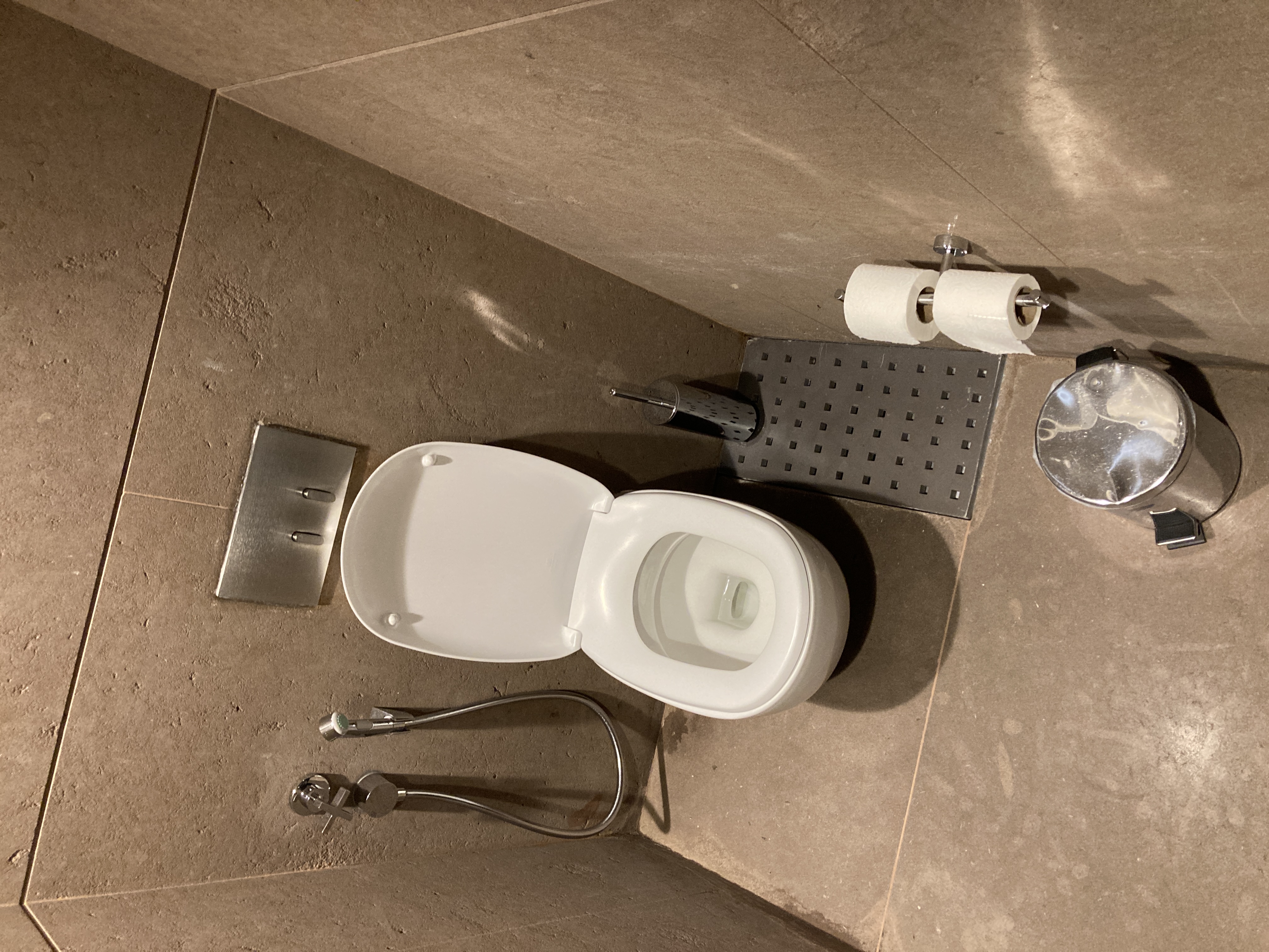 Al Maha Lounge Doha secondary toilet Al Maha Lounge Doha secondary toilet
