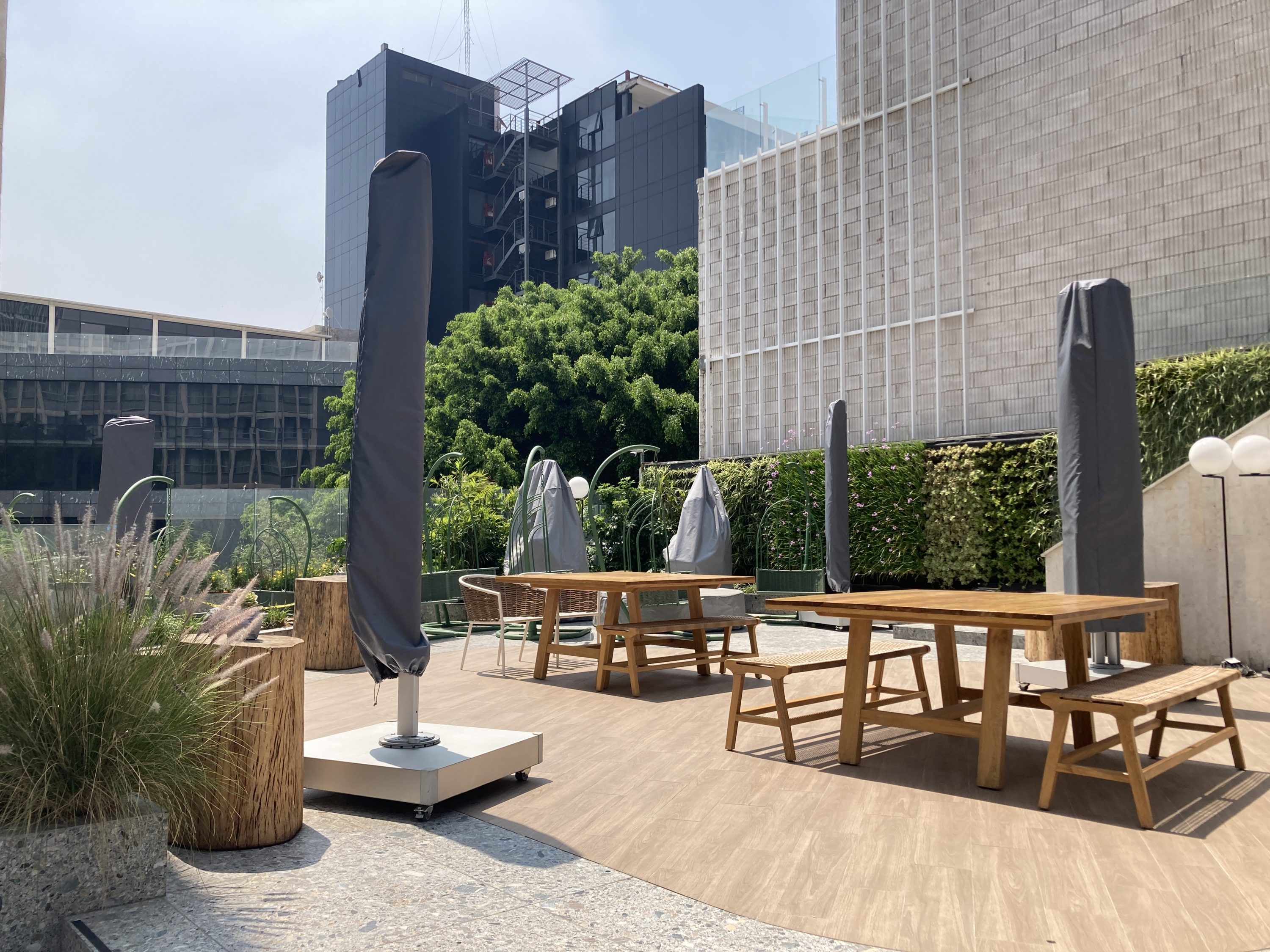 Andaz Mexico City Condesa Wooftop picnic tables Andaz Mexico City Condesa Wooftop picnic tables