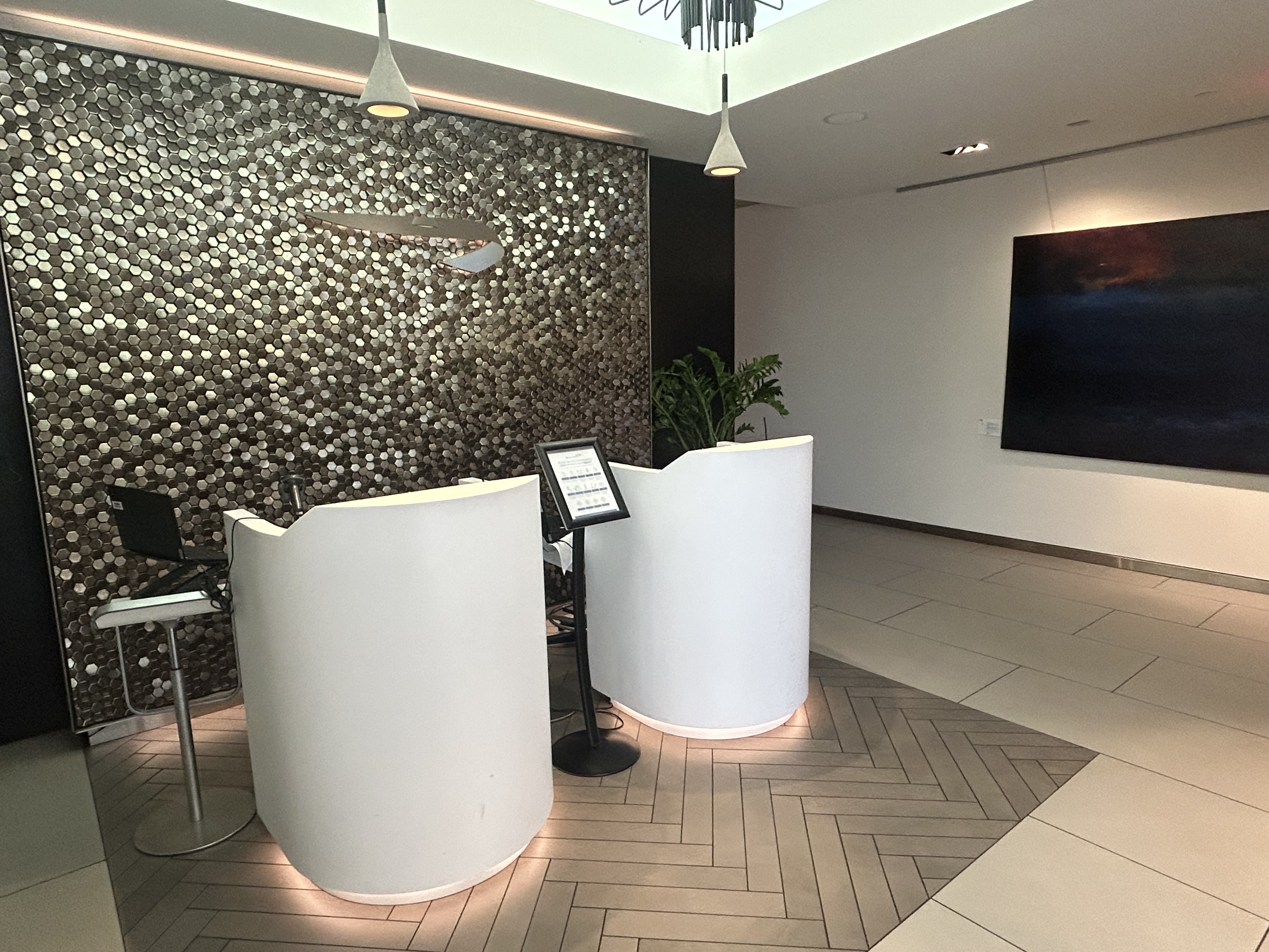 British Airways Lounge at Boston Logan Airport Boston Logan Airport Emirates British Airways Lounge