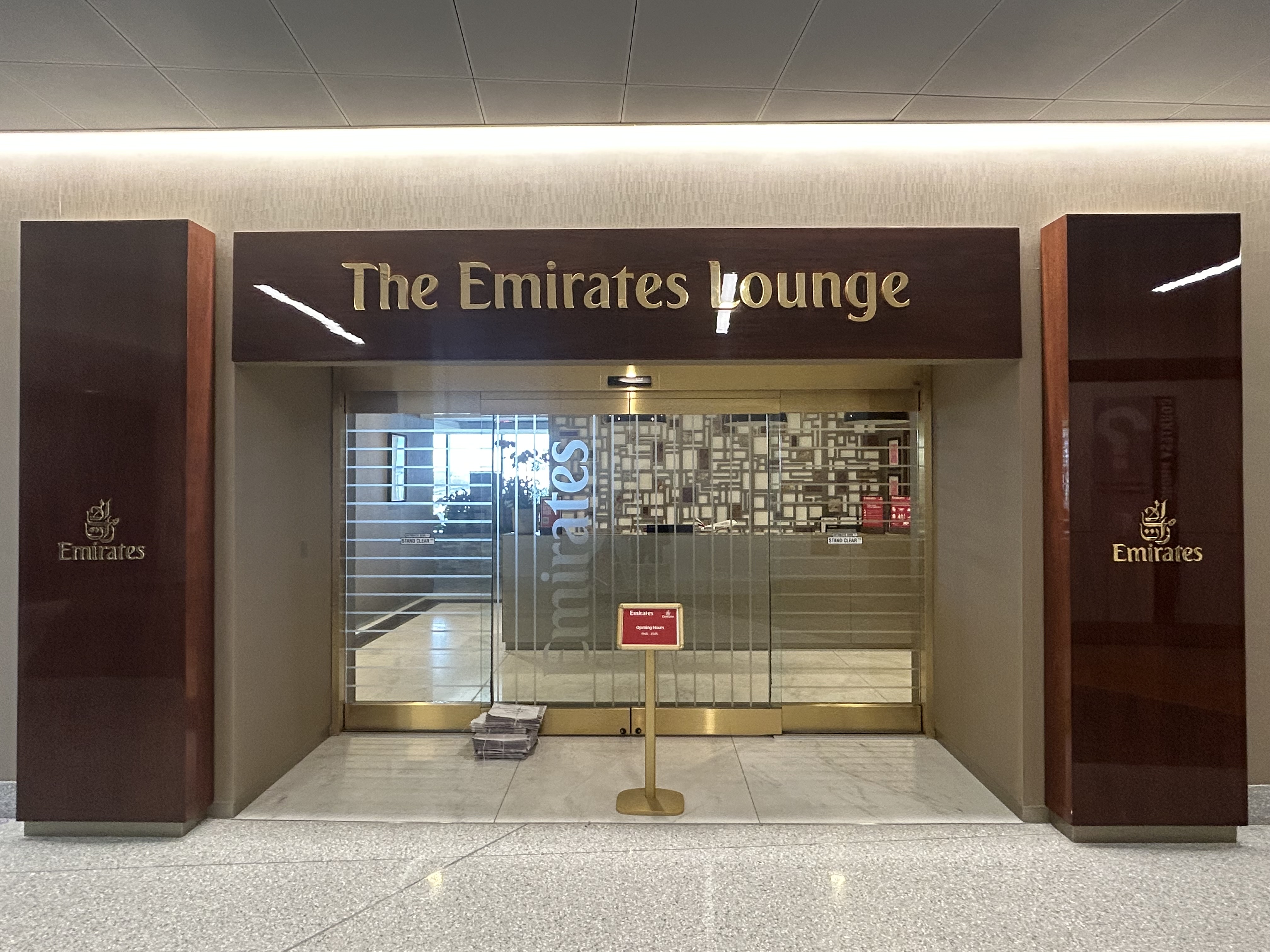 Emirates Lounge Boston Logan International Airport Boston Logan Airport Emirates Lounge