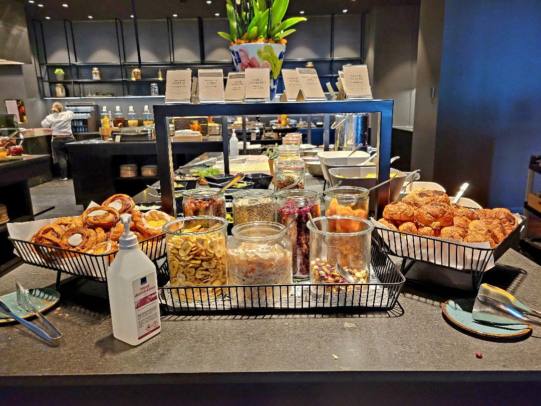 Clarion Hotel Copenhagen Airport Pastries