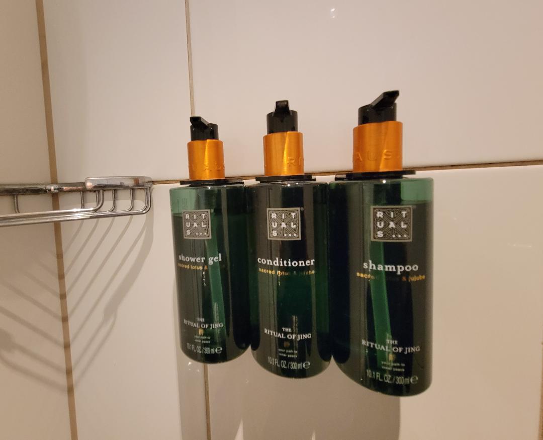 Clarion Hotel Copenhagen Airport Shower Amenities