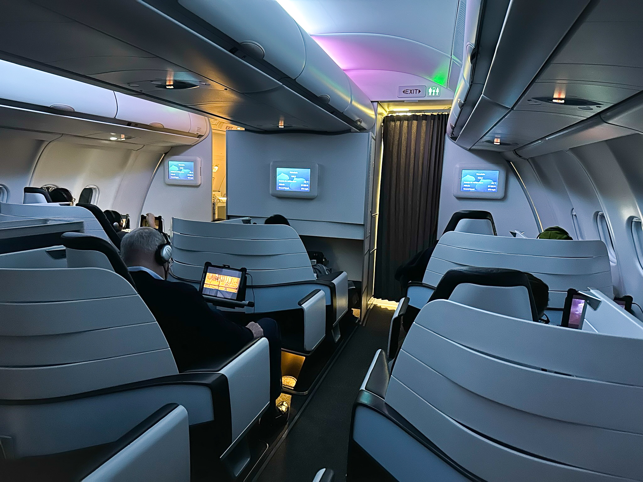 Hawaiian Airlines First Class cabin Hawaiian Airlines First Class cabin