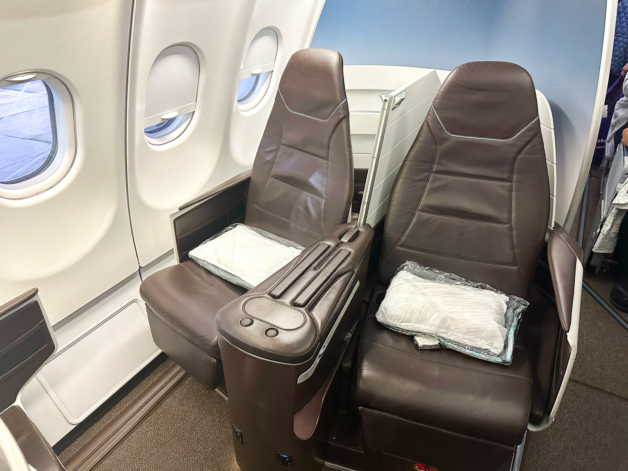 Hawaiian Airlines First Class Hawaiian Airlines First Class seats