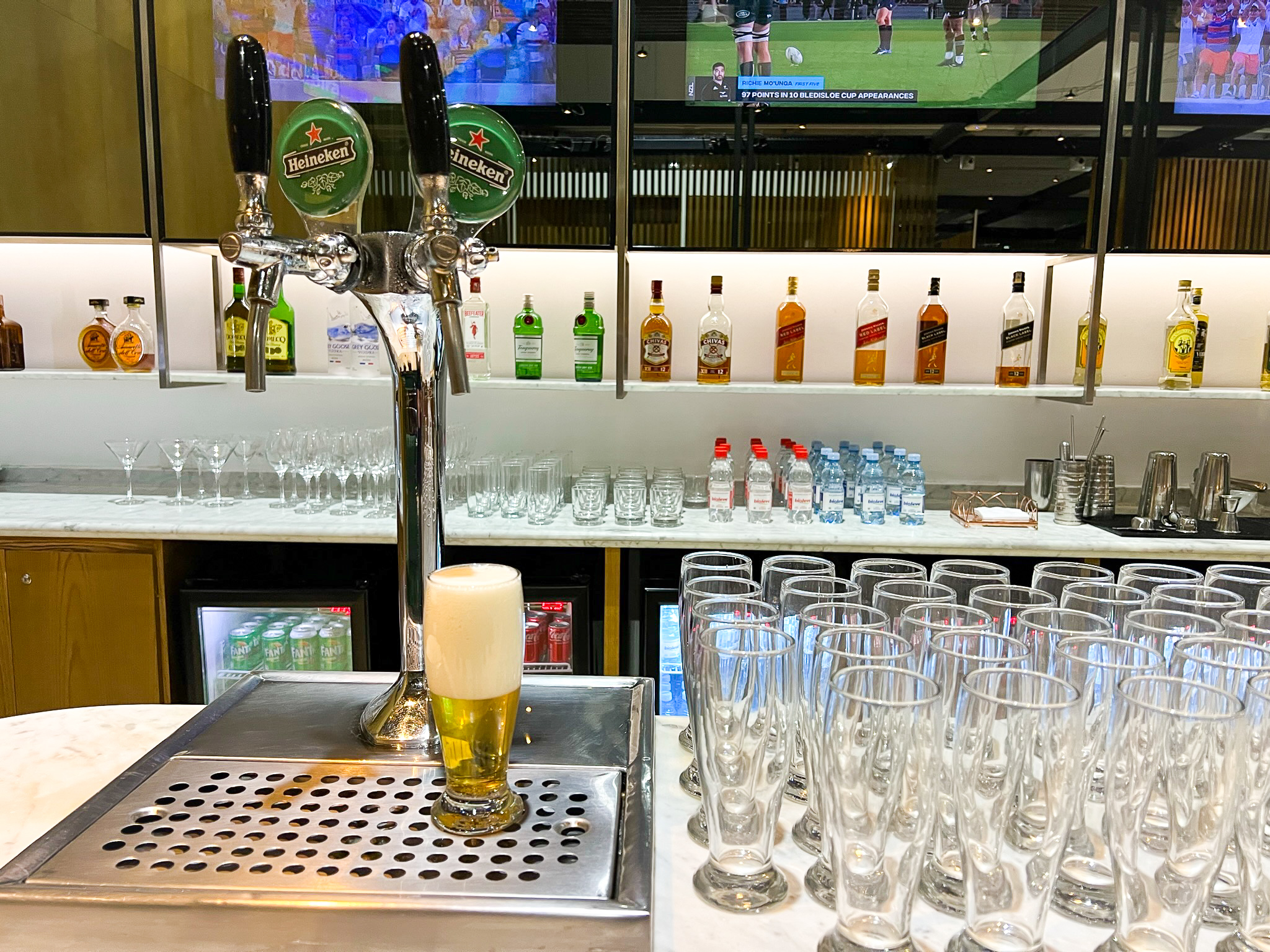 Heineken beer at the LATAM VIP Lounge GRU Heineken beer at the LATAM VIP Lounge GRU