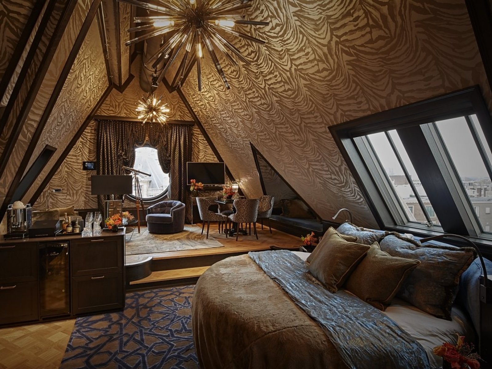 Hotel TwentySeven