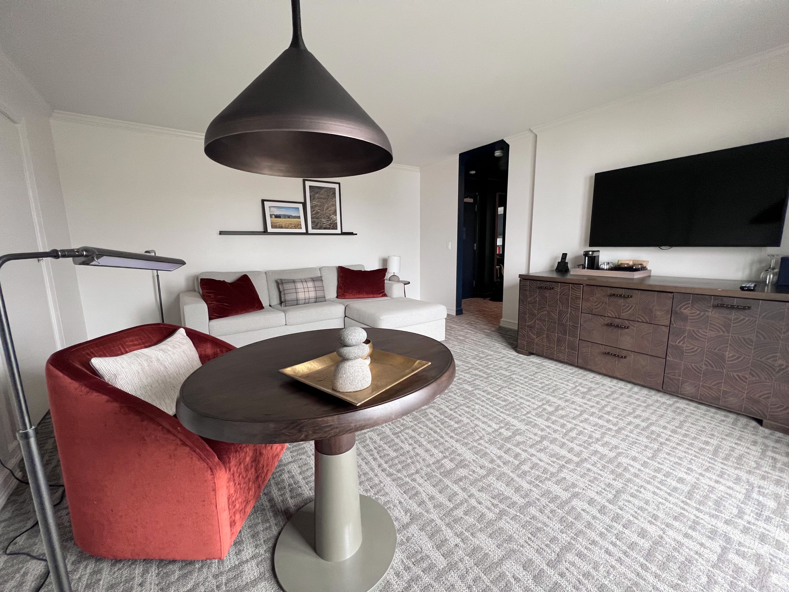 Miraval Berkshires Hemlock Suite living room