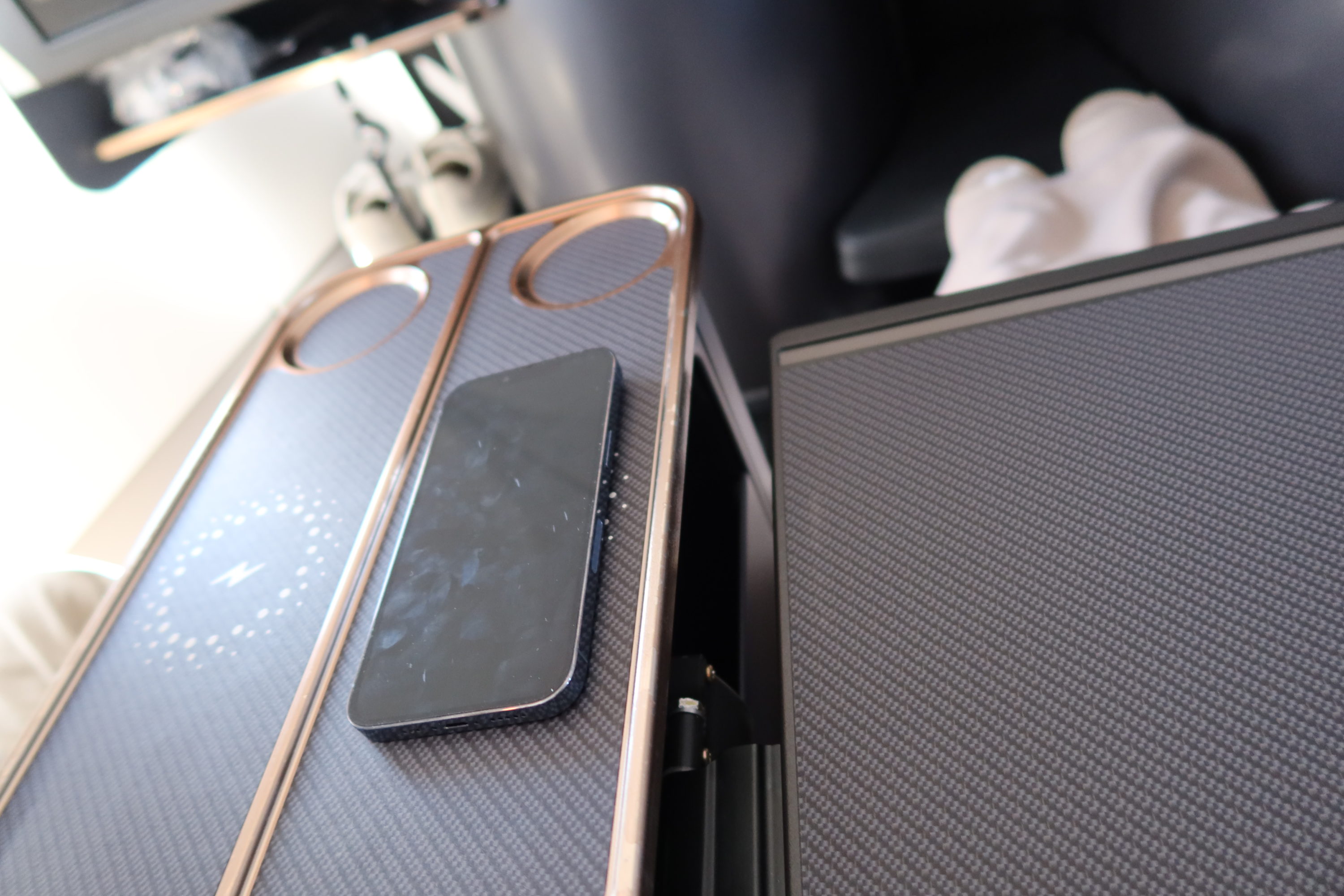 Phone Charging Korean Air
