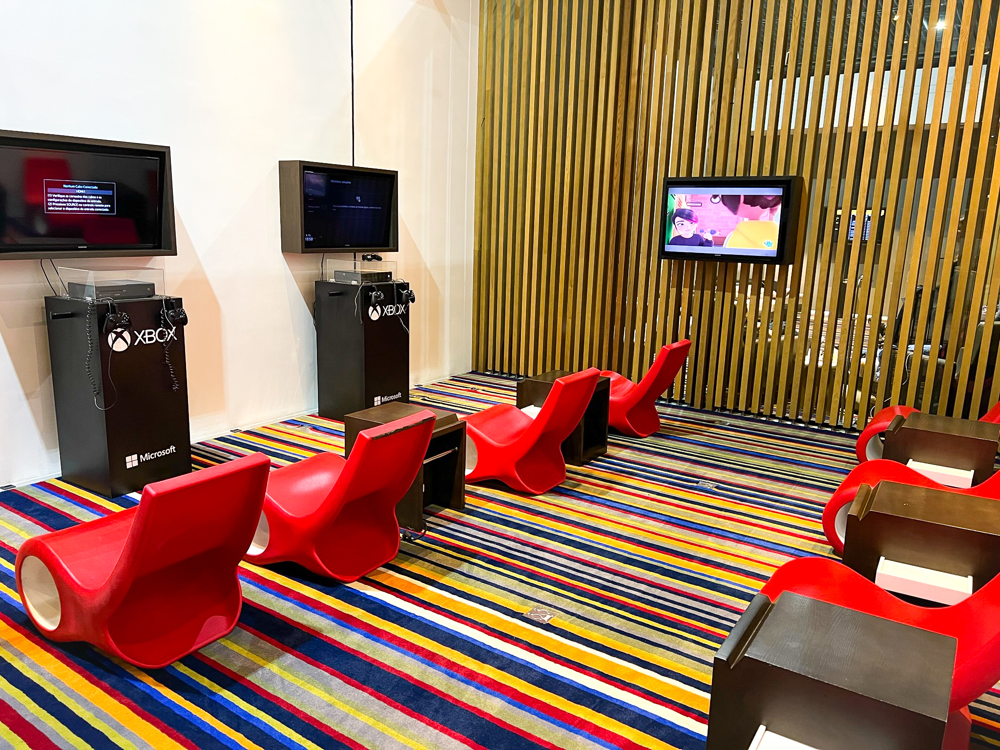 Video game room at LATAM VIP Lounge GRU Video game room at LATAM VIP Lounge GRU