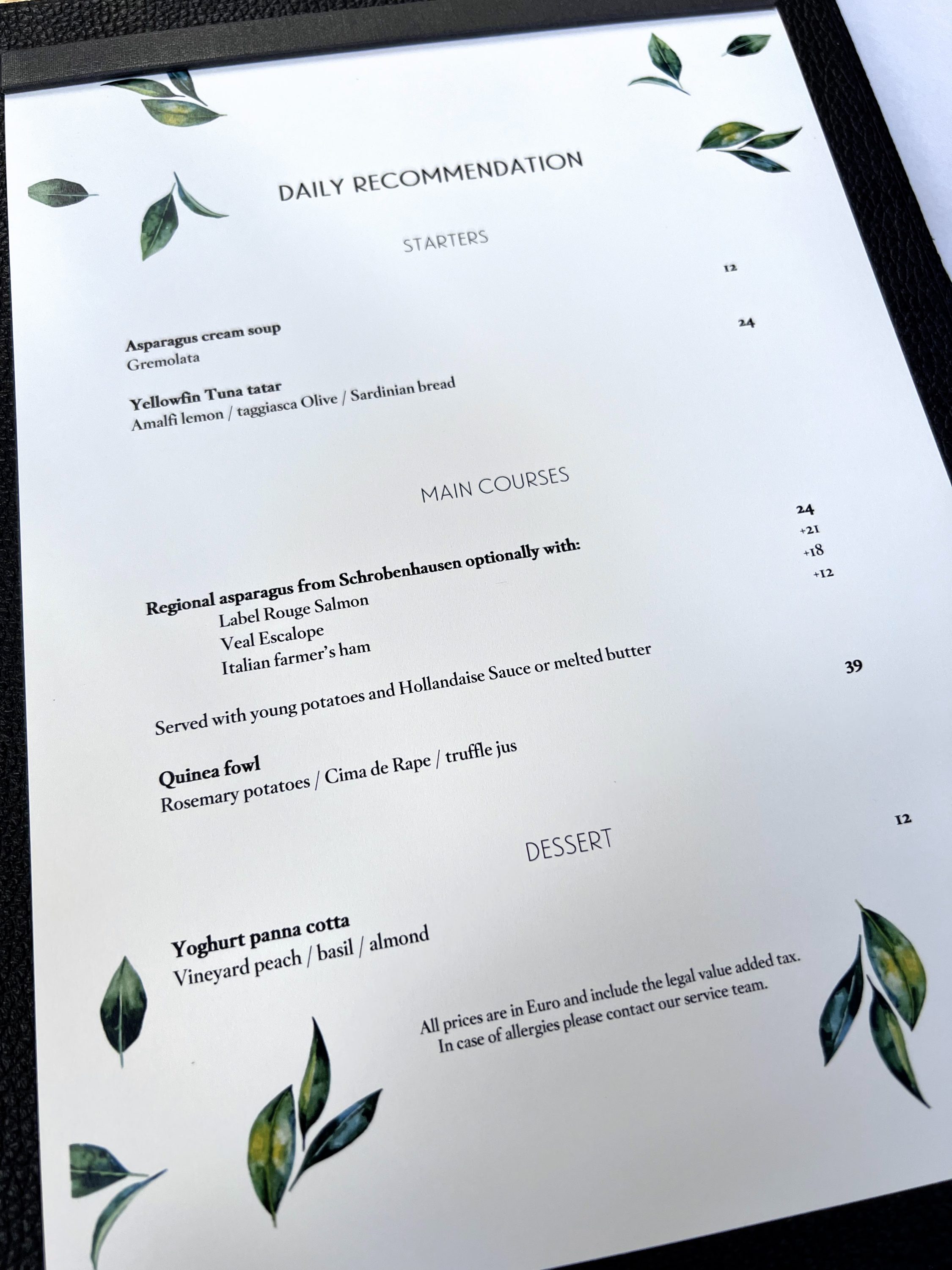 Daily specials at Sophias Restaurant at The Charles Hotel Munich Daily specials at Sophias Restaurant at The Charles Hotel Munich