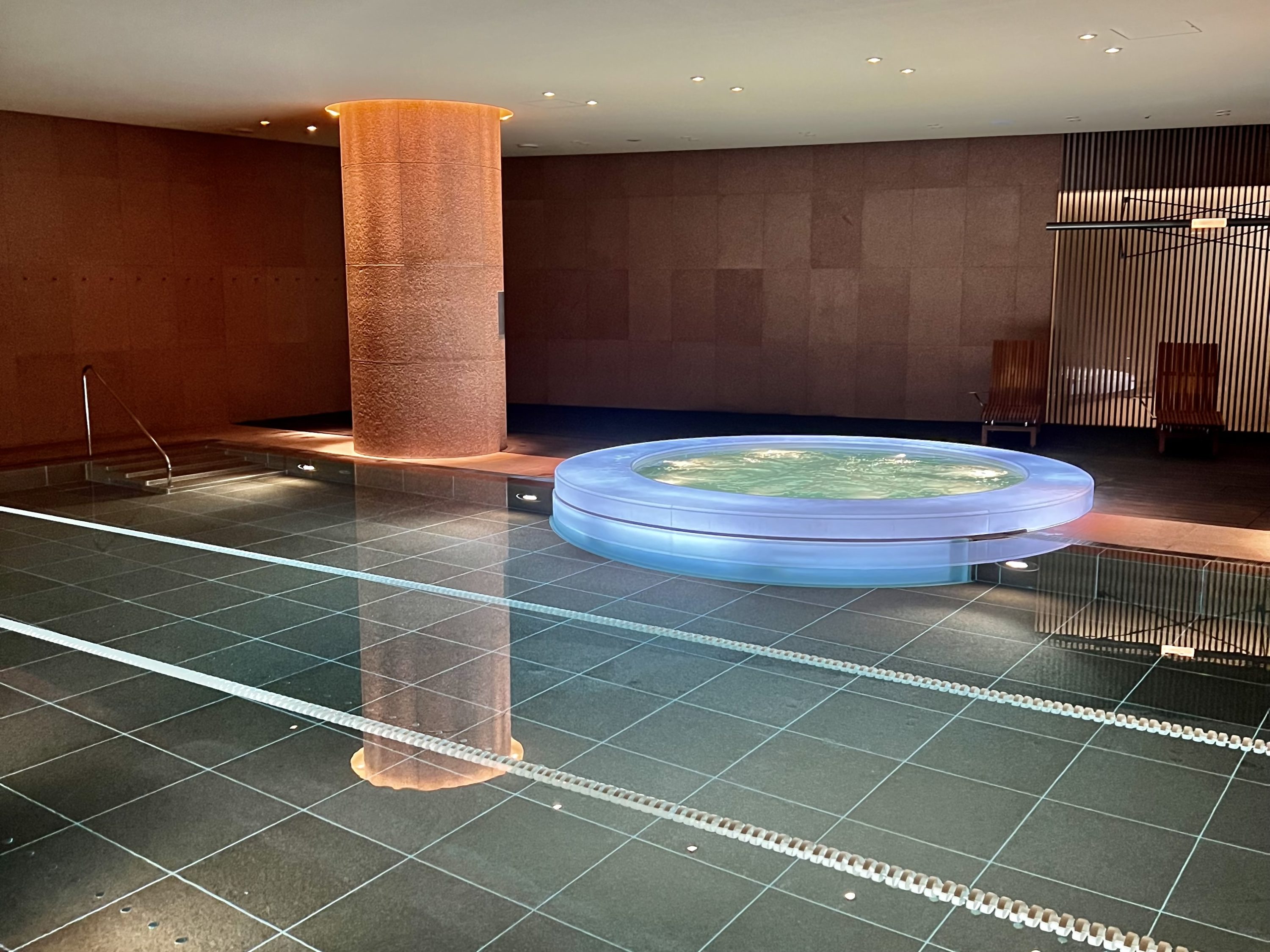 GH Tokyo Indoor Pool GH Tokyo Indoor Pool