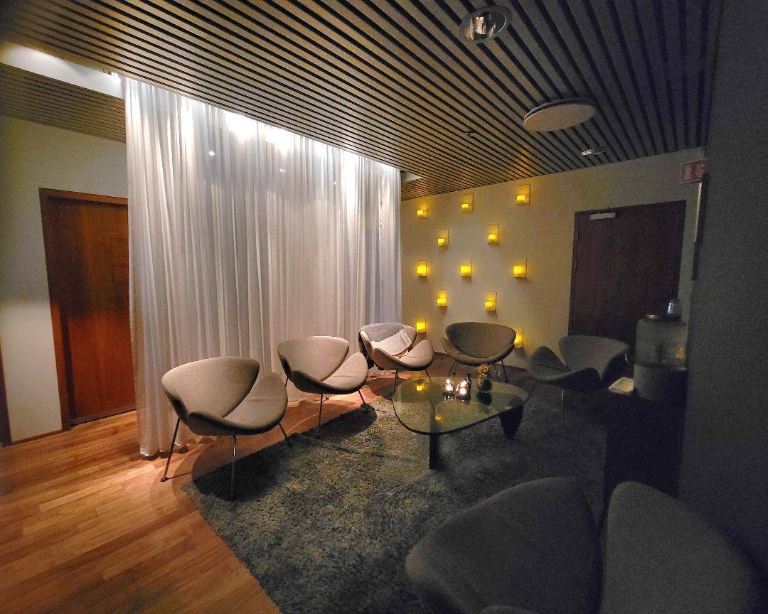 HIlton Reykjavik Nordica Spa Waiting Room HIlton Reykjavik Nordica Spa Waiting Room