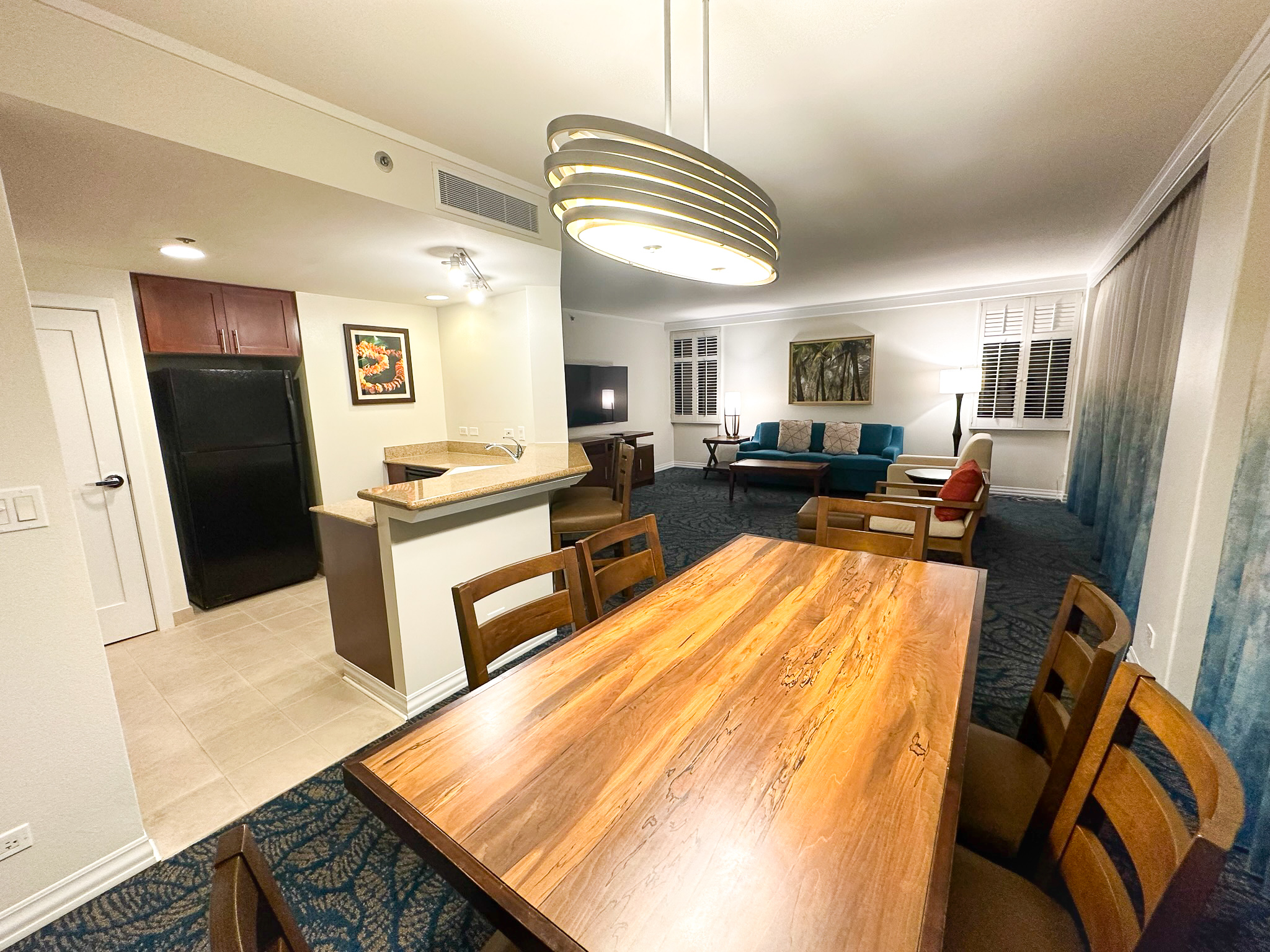 Hilton Hawaiian Village dining room table