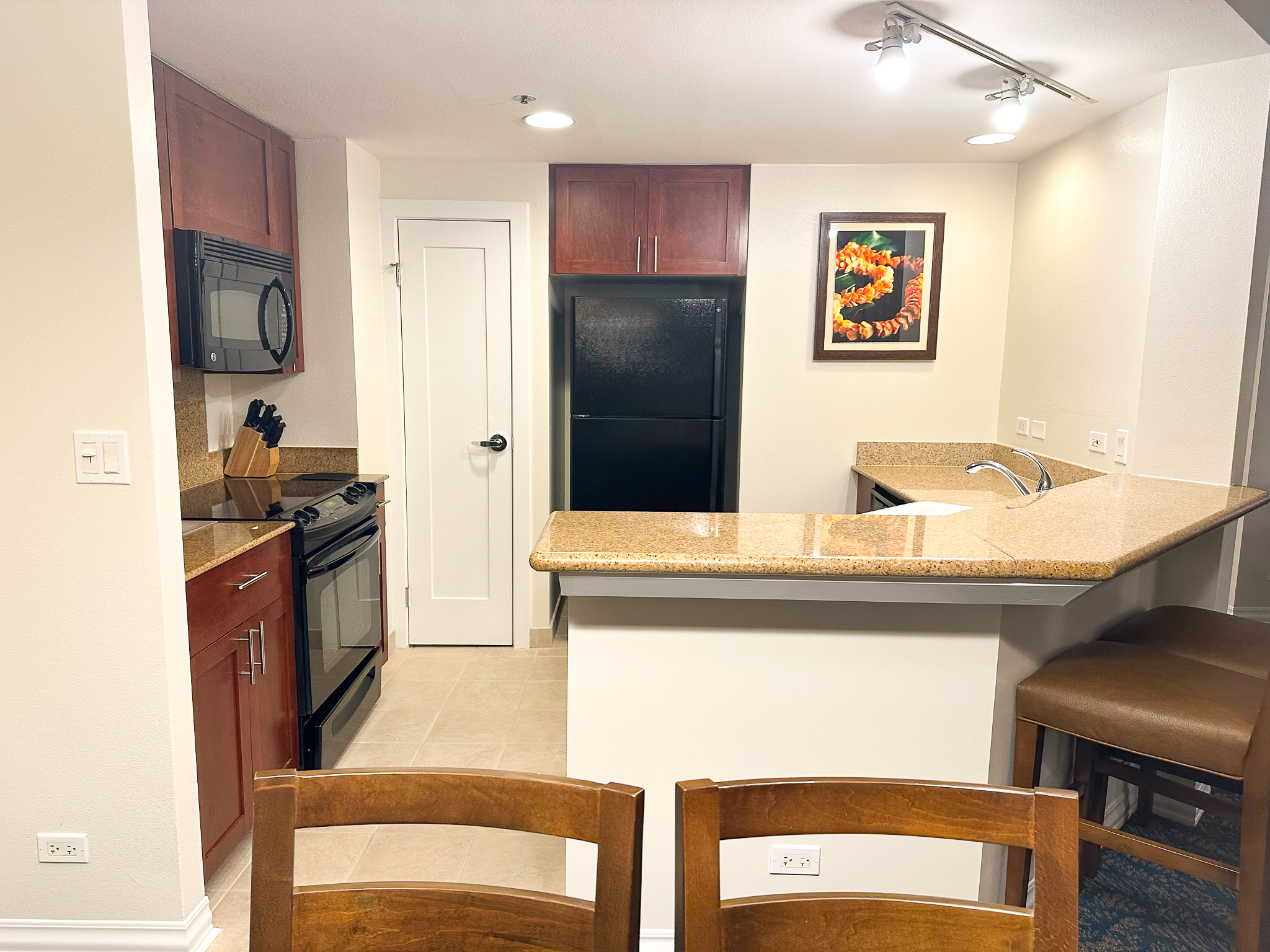 Hilton Hawaiian Village kitchen suite
