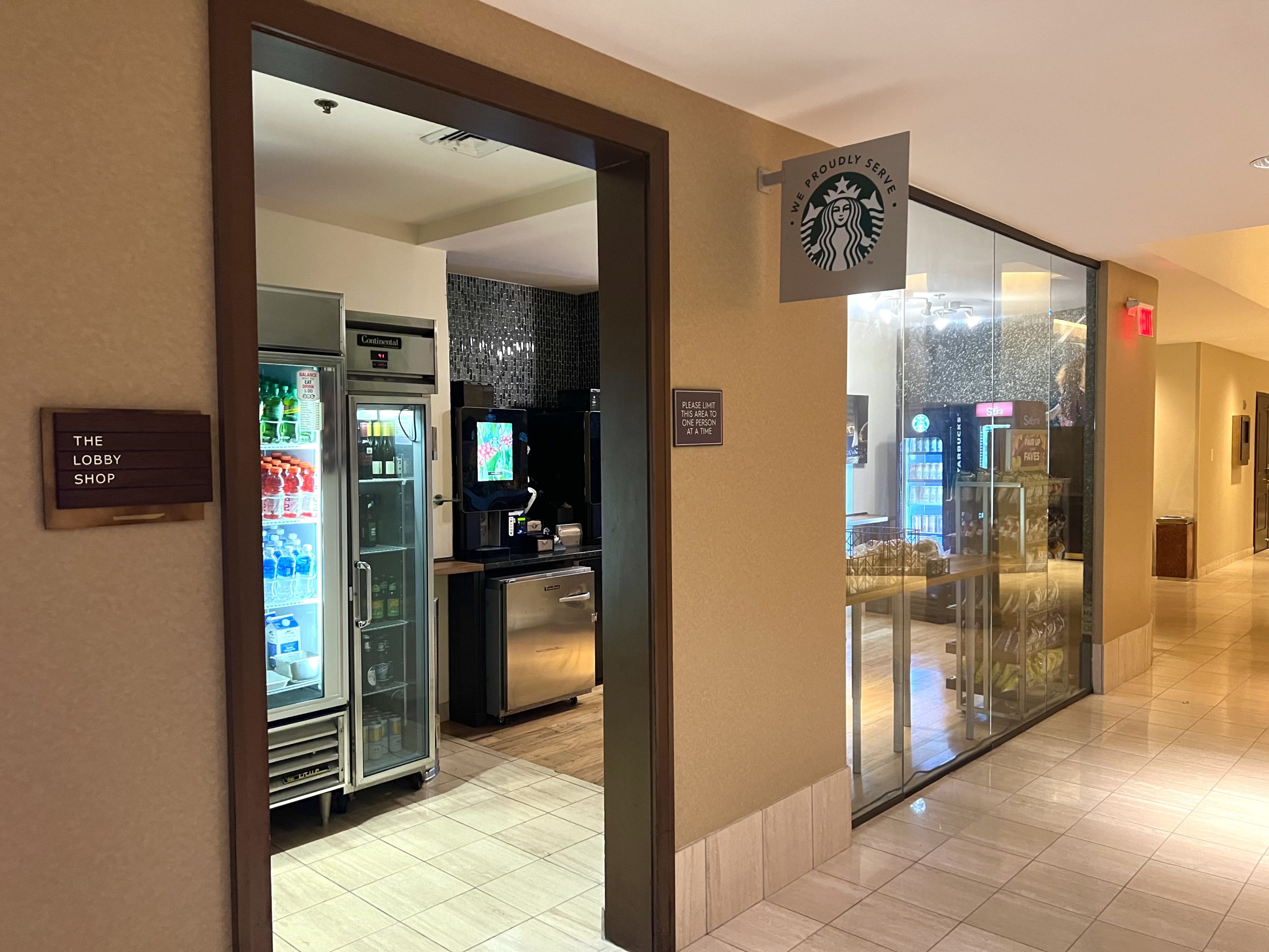 Marriott Newark International The Lobby Shop