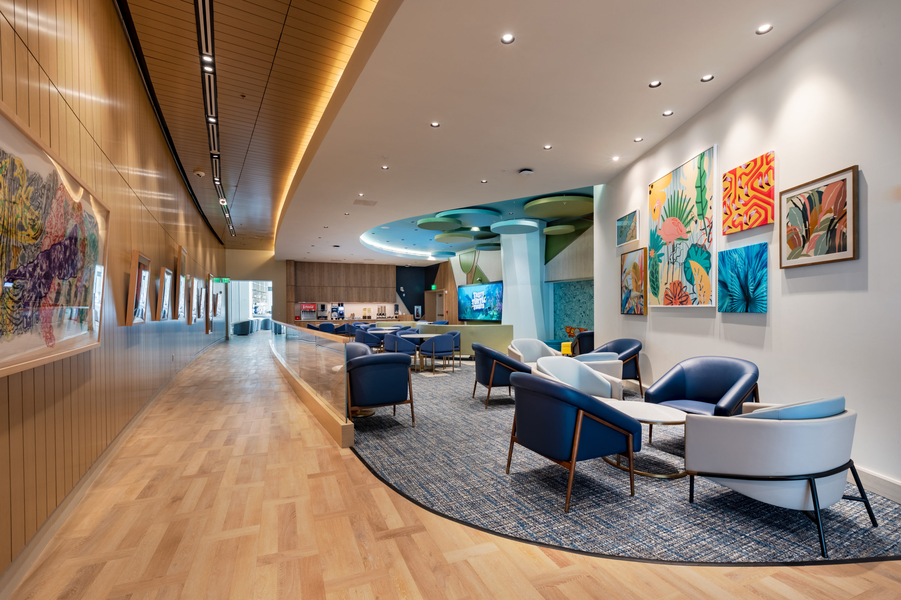 Orlando aiport Plaza Premium Lounge