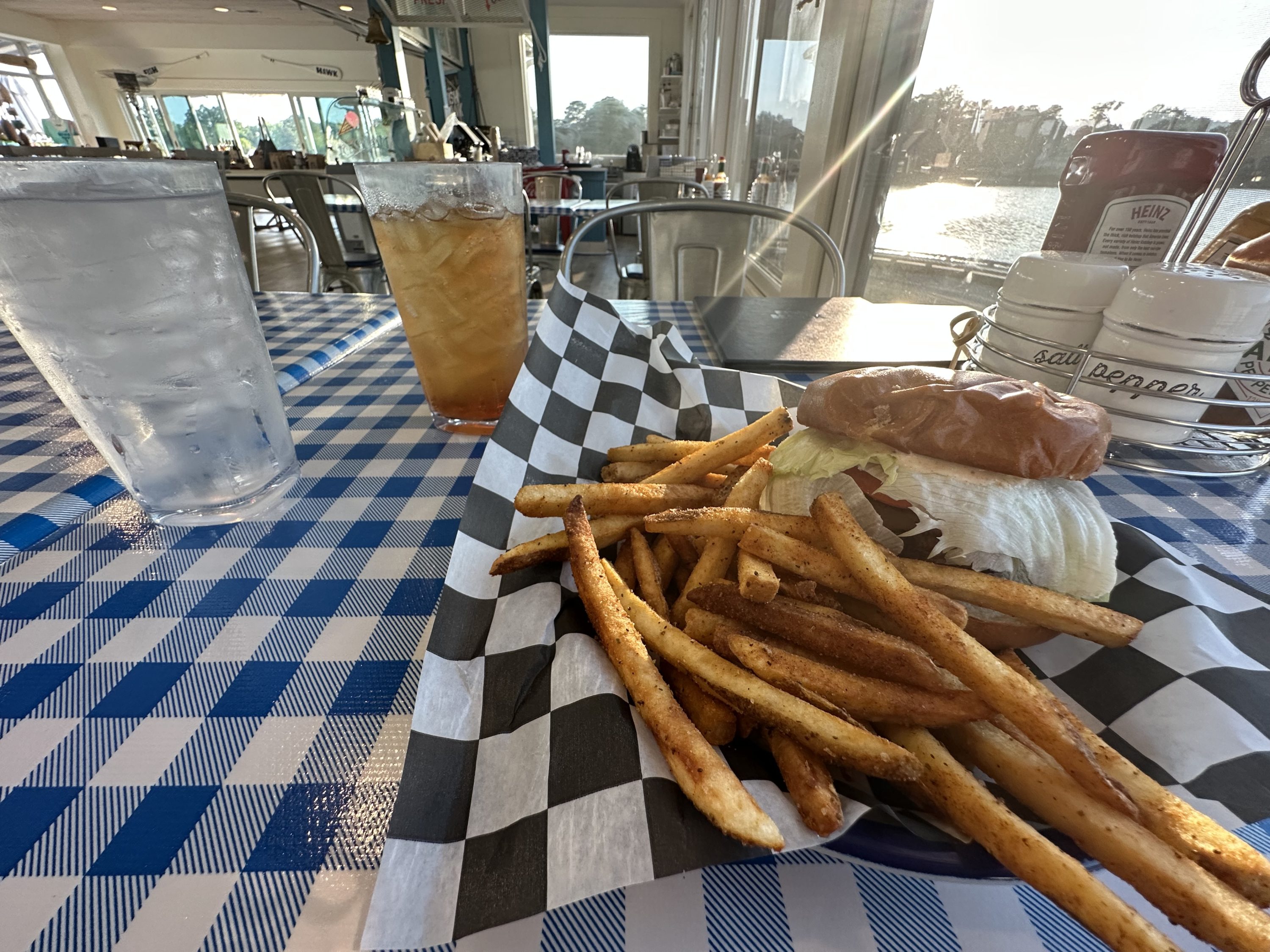 Crab cake sandwich Crab cake sandwich