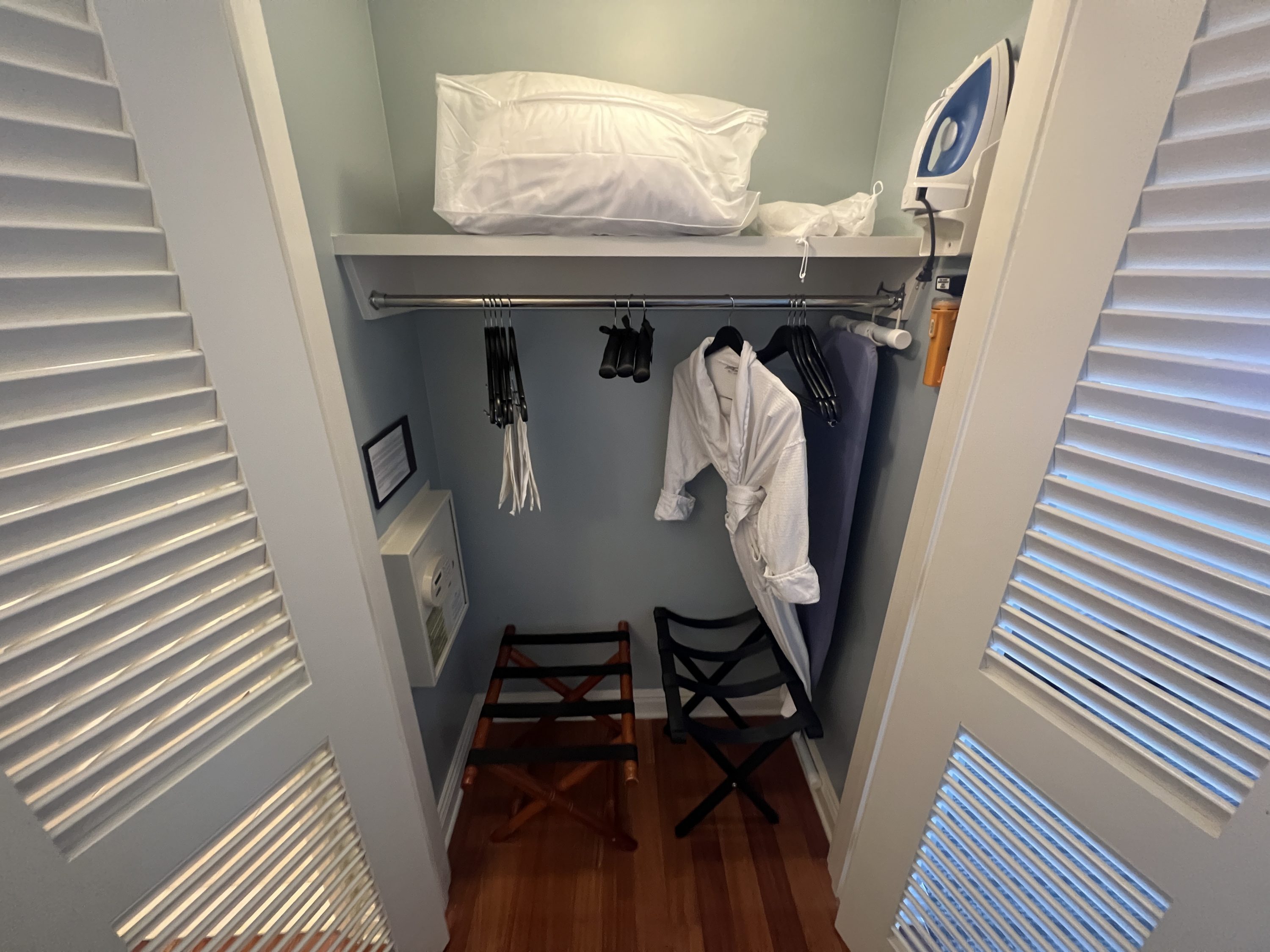 Ritz Carlton Key Biscayne Closet