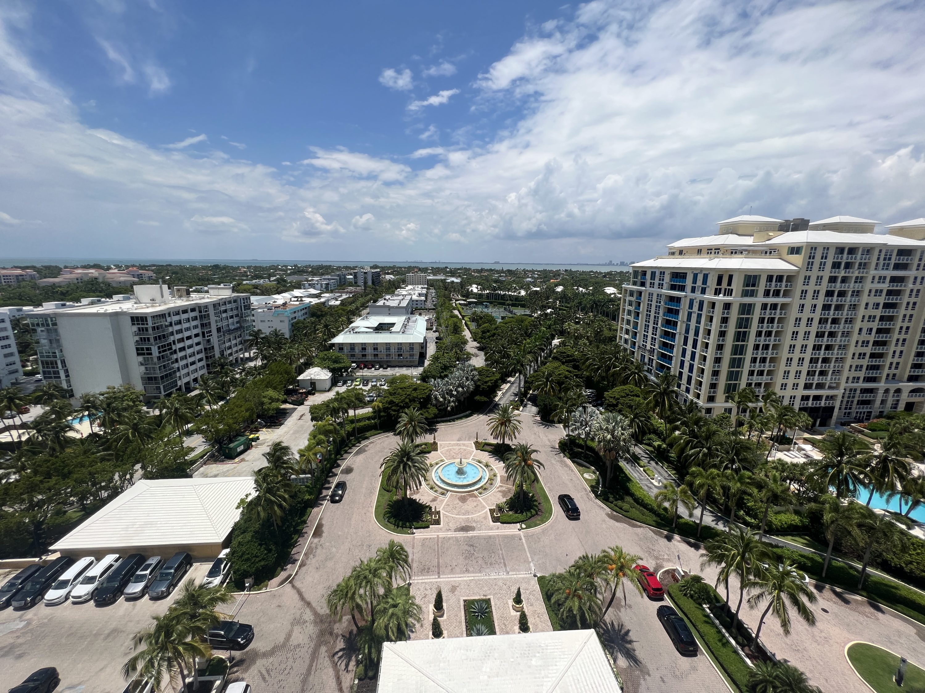 Ritz Carlton Key Biscayne resort ground view