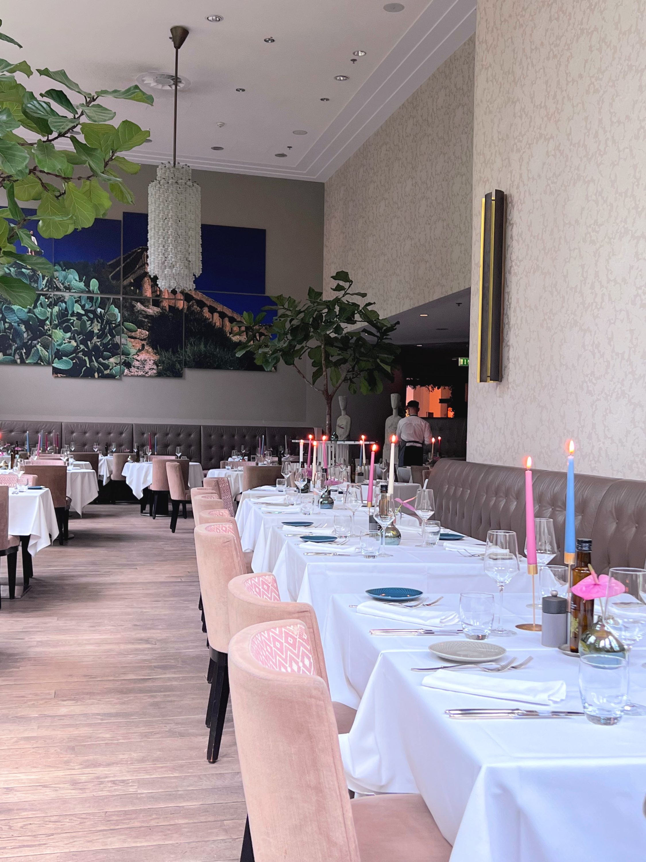 Sophias Restaurant at The Charles Hotel Munich A Rocco Forte Hotel Sophias Restaurant at The Charles Hotel Munich A Rocco Forte Hotel