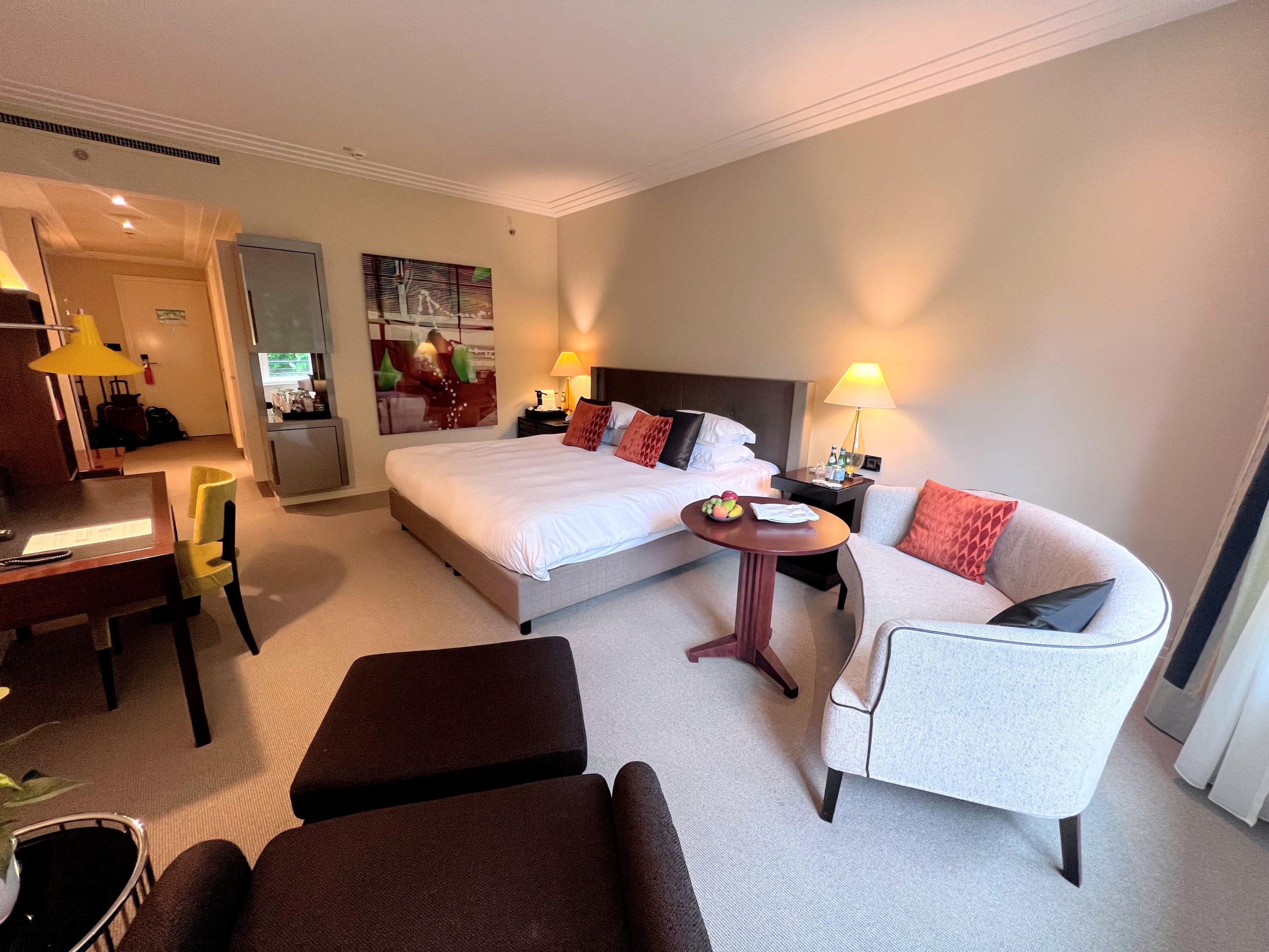 The Charles Hotel Munich Deluxe Park View Room The Charles Hotel Munich Deluxe Park View Room