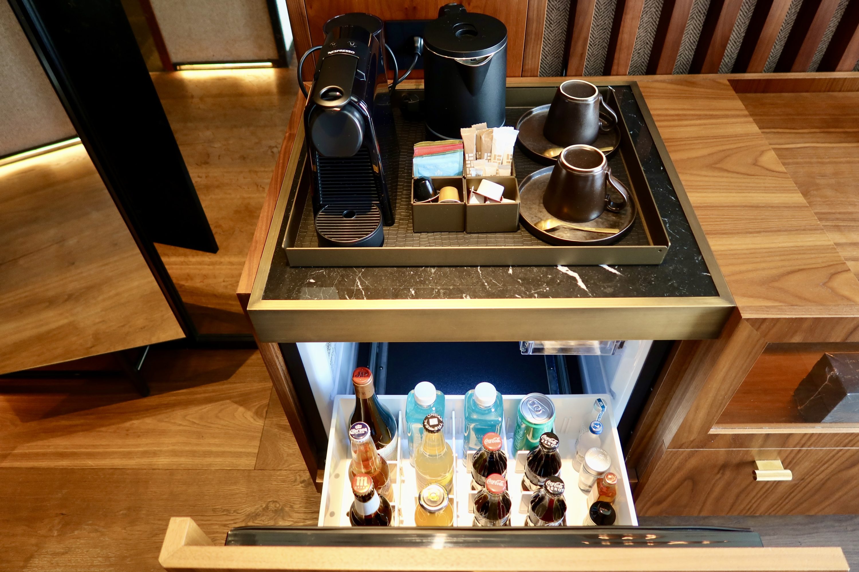 Thompson Madrid Hotel Minibar Thompson Madrid Hotel Minibar