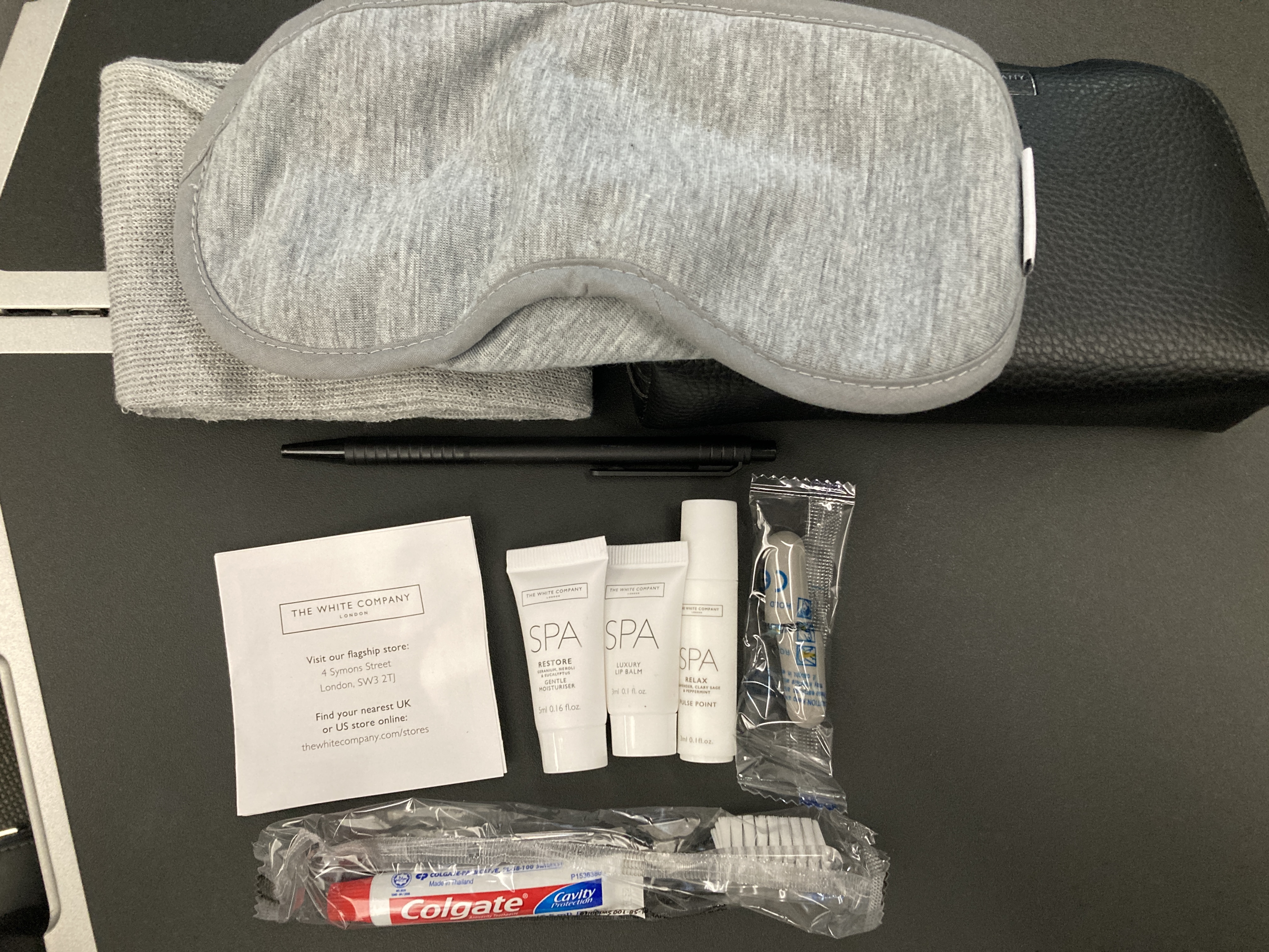British Airways A350 1000 Club Suites review LAS LHR amenity kit items 