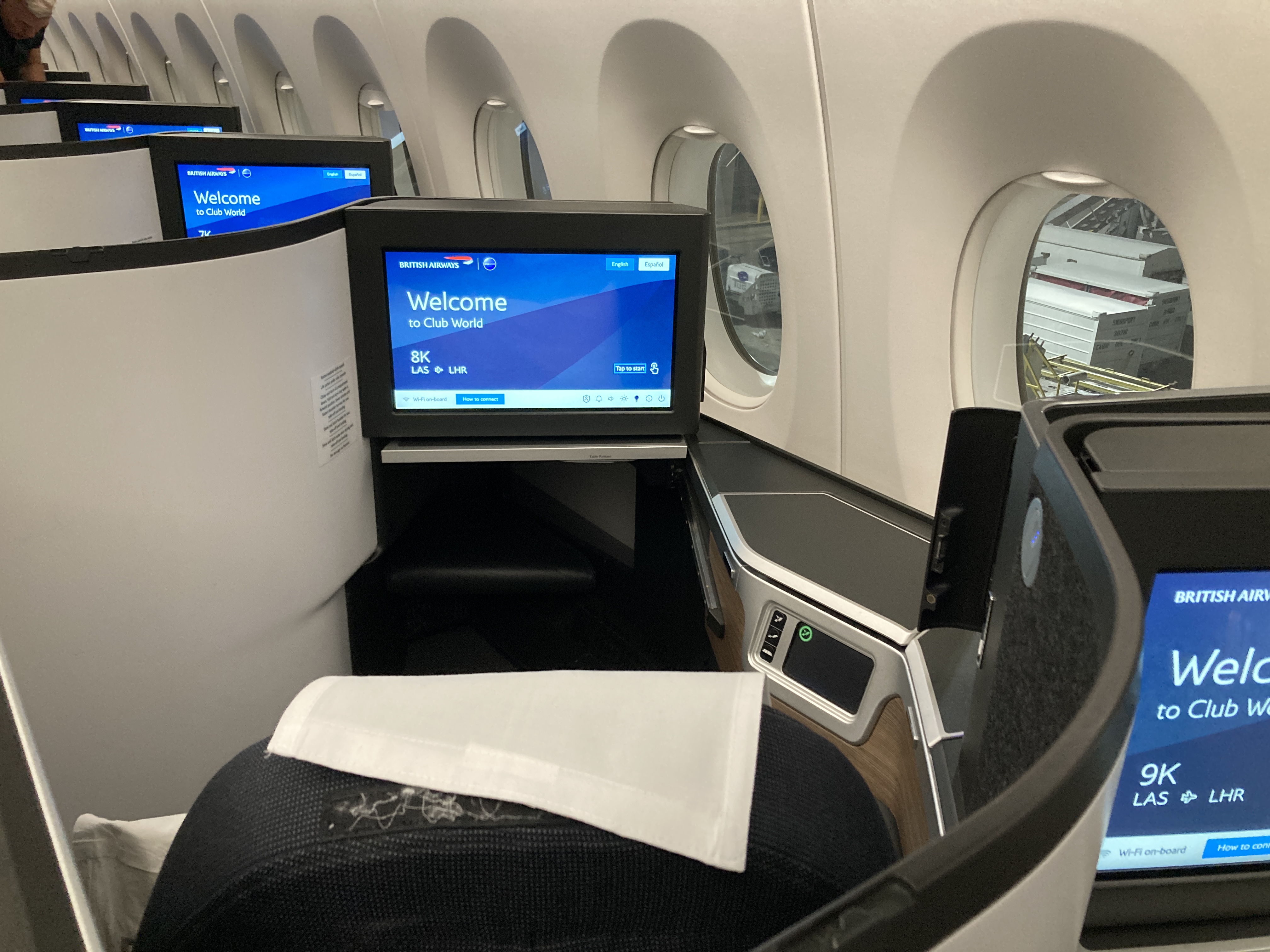 British Airways A350 1000 Club Suites review LAS LHR seat 8K