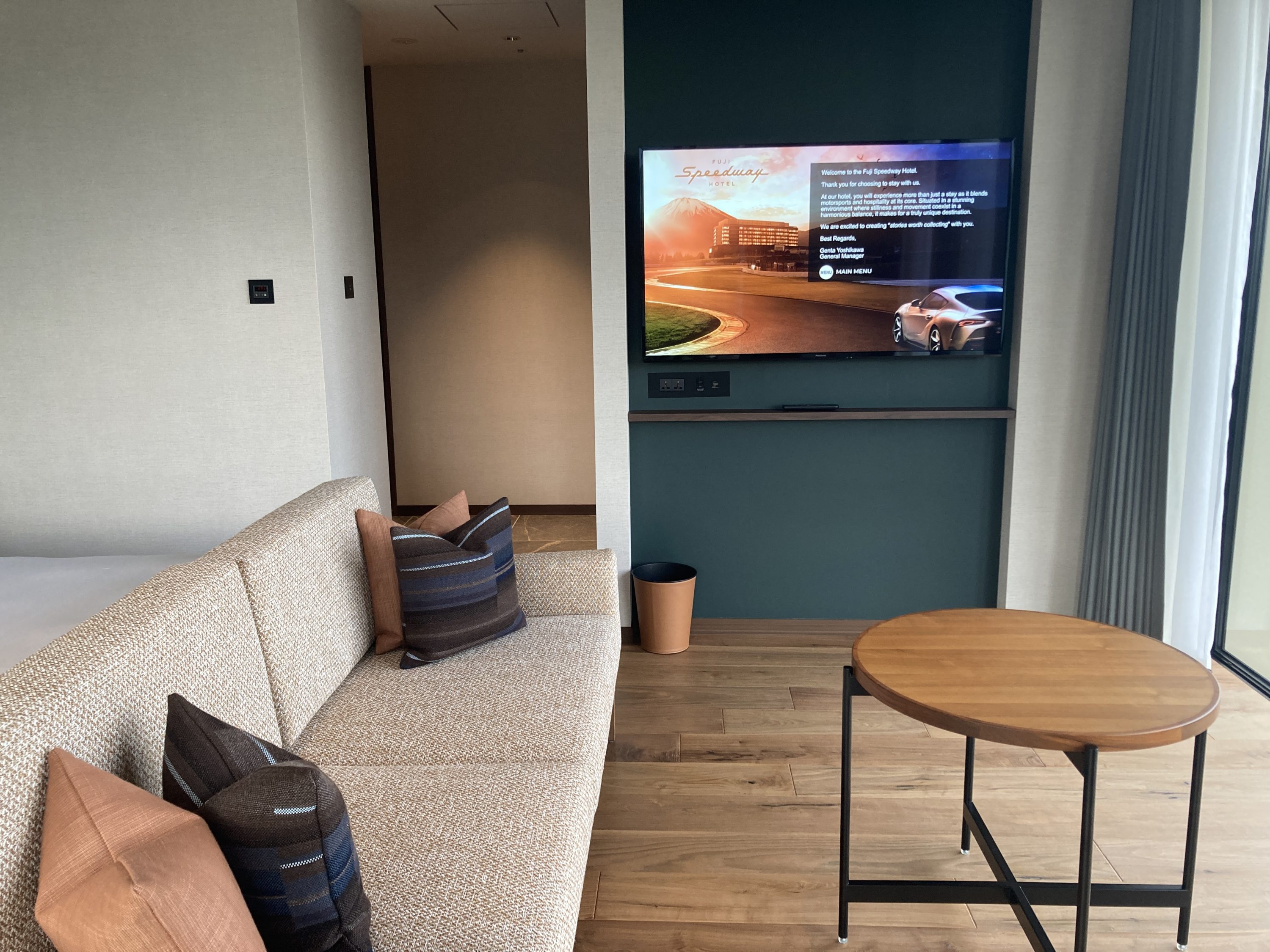 Fuji Speedway Hotel Grand Prix Corner King Suite bedroom seating area TV