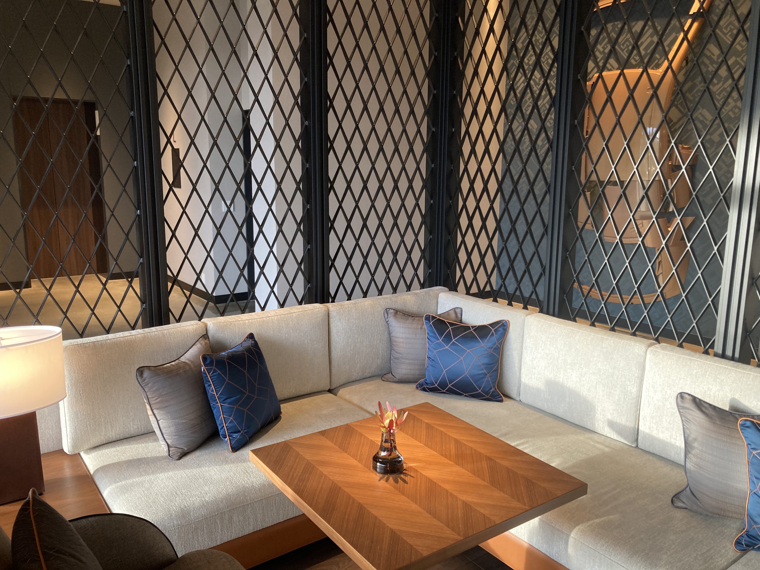 Fuji Speedway Hotel Trofeo Lounge seating