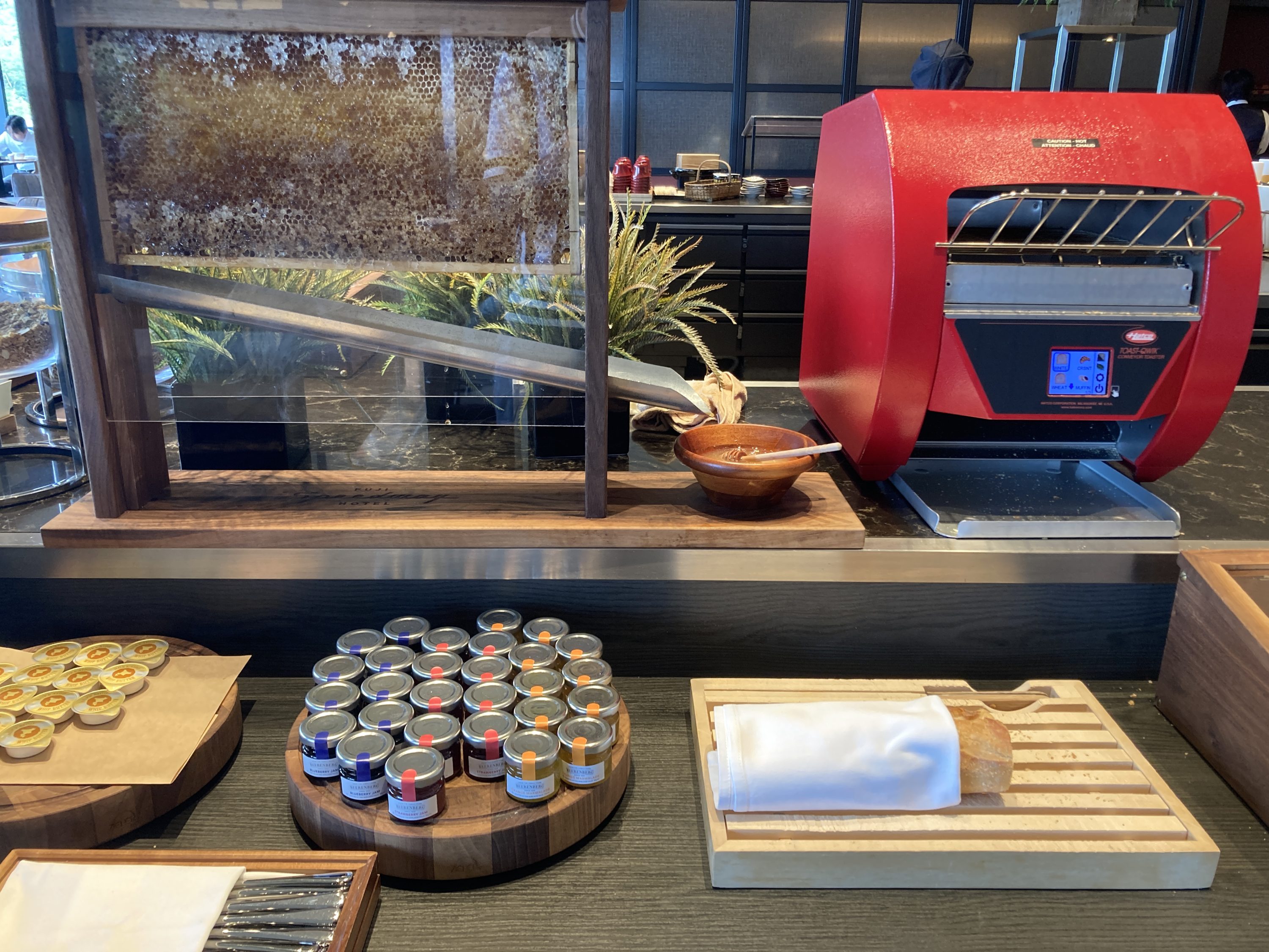 Fuji Speedway Hotel breakfast bread