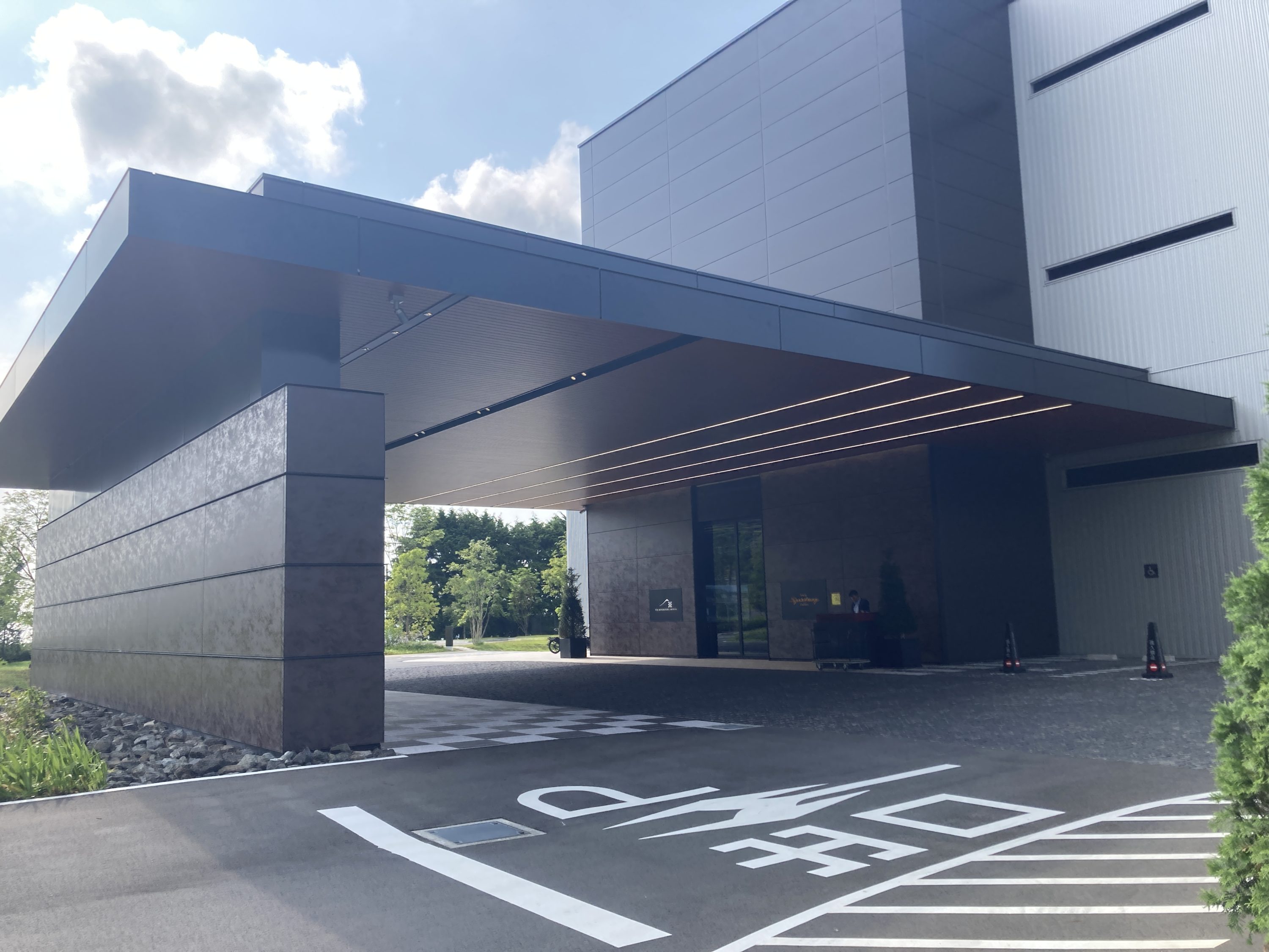 Fuji Speedway Hotel entrance