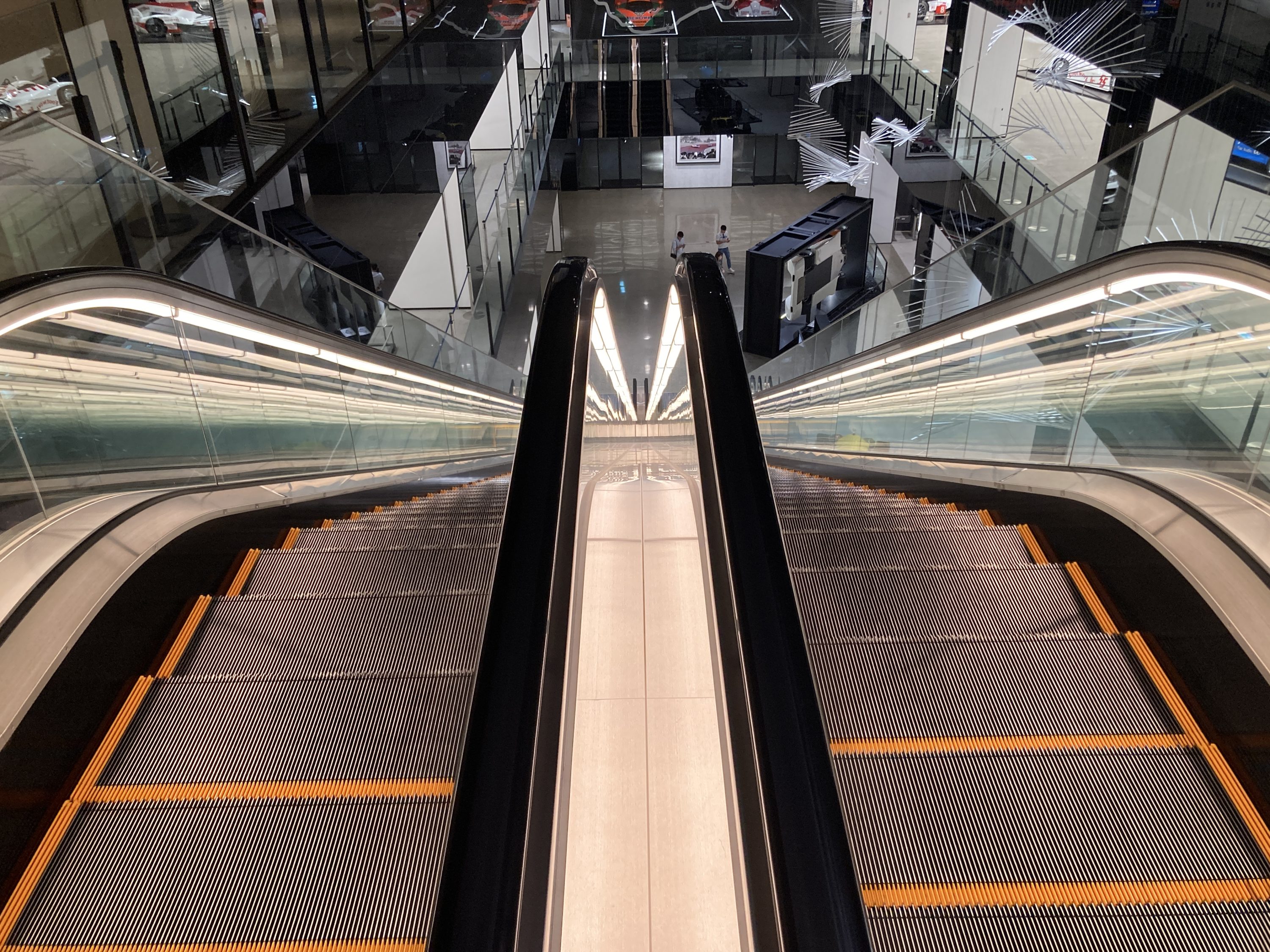 Fuji Speedway Hotel escalators