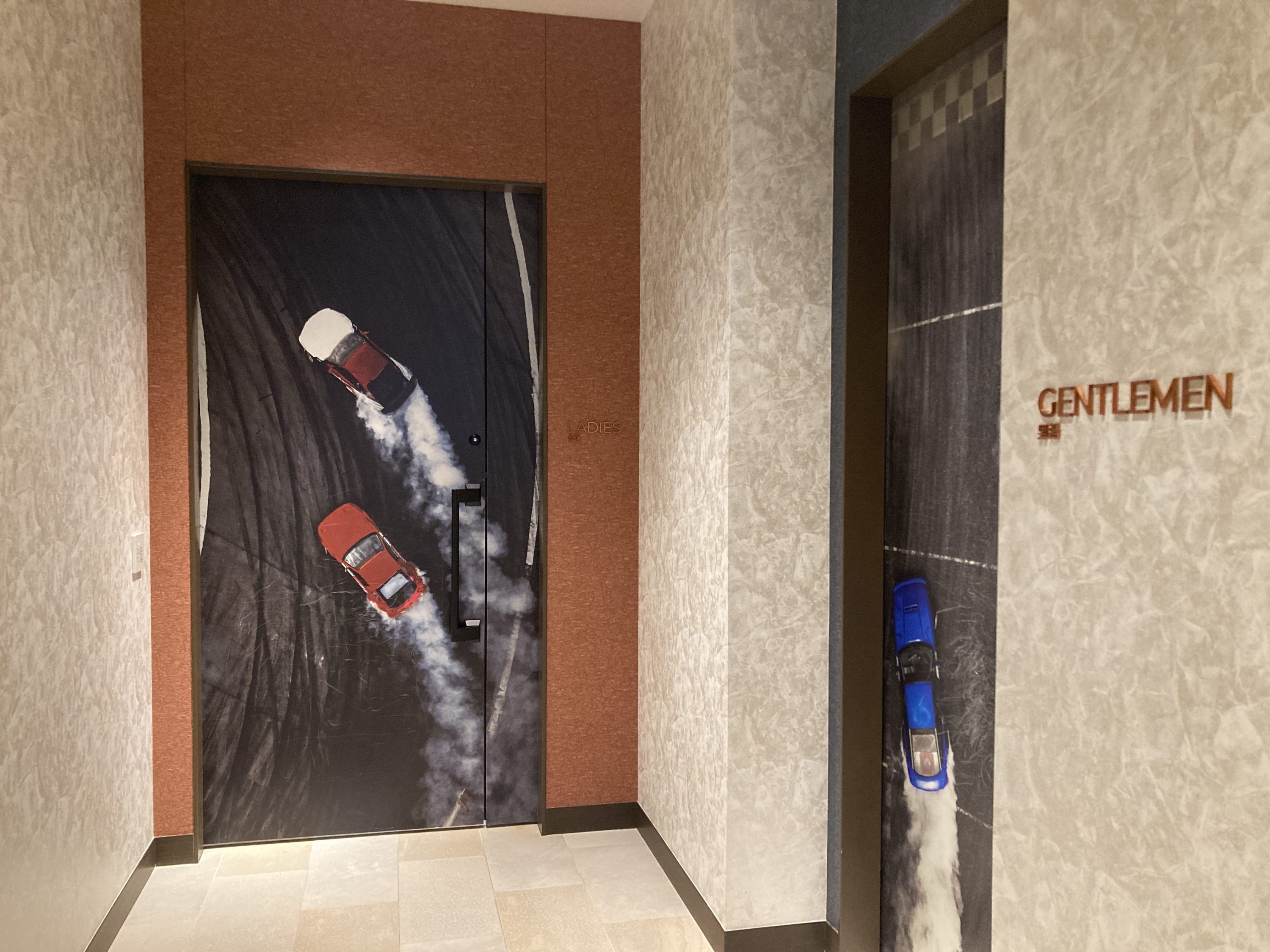 Fuji Speedway Hotel onsen changing rooms entry