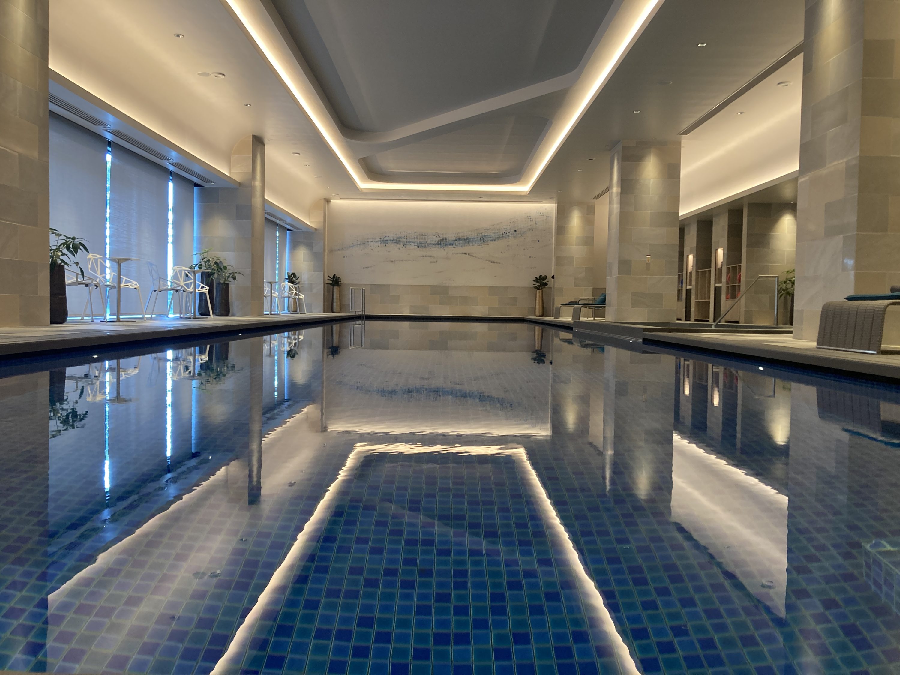 Fuji Speedway Hotel pool