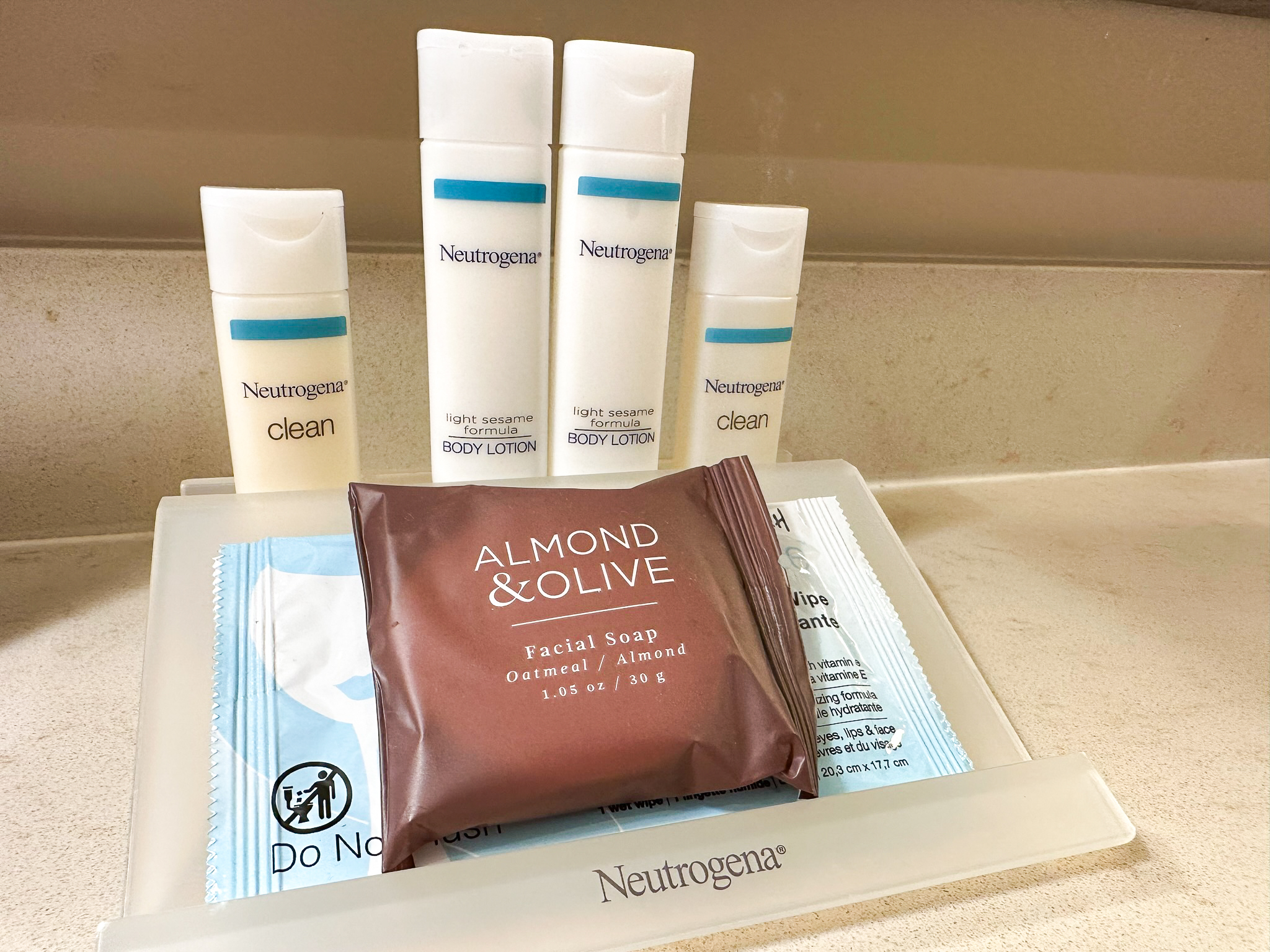 Hilton Garden Inn Waikiki Beach amenities