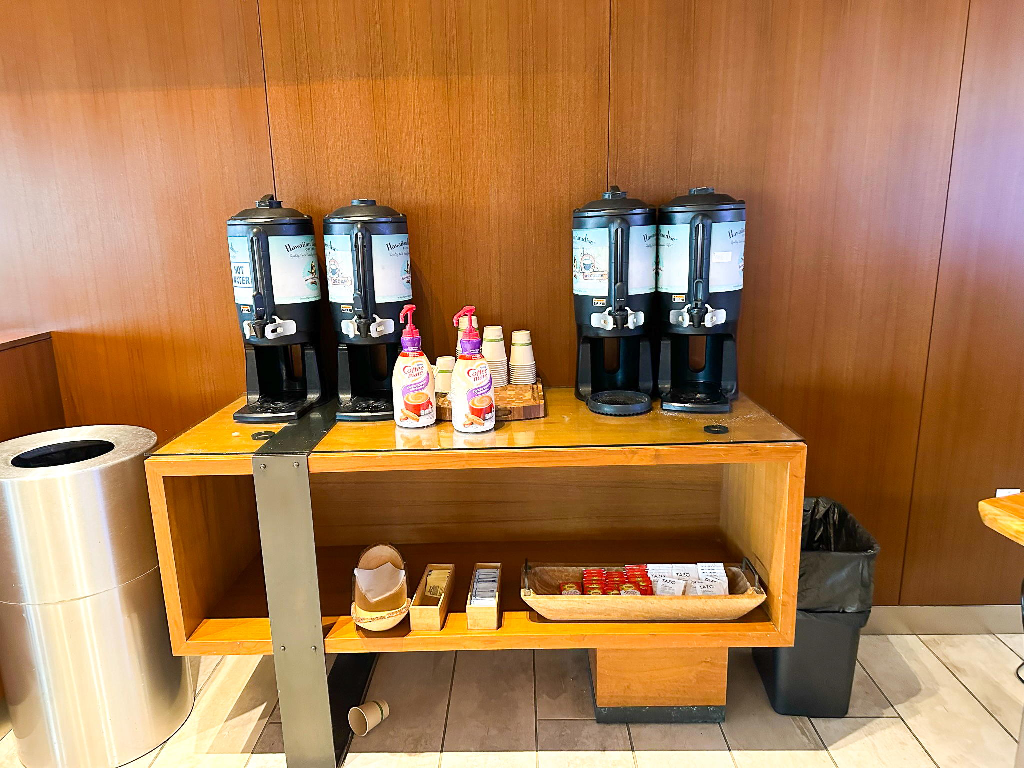 Hilton Garden Inn Waikiki Beach lobby coffee