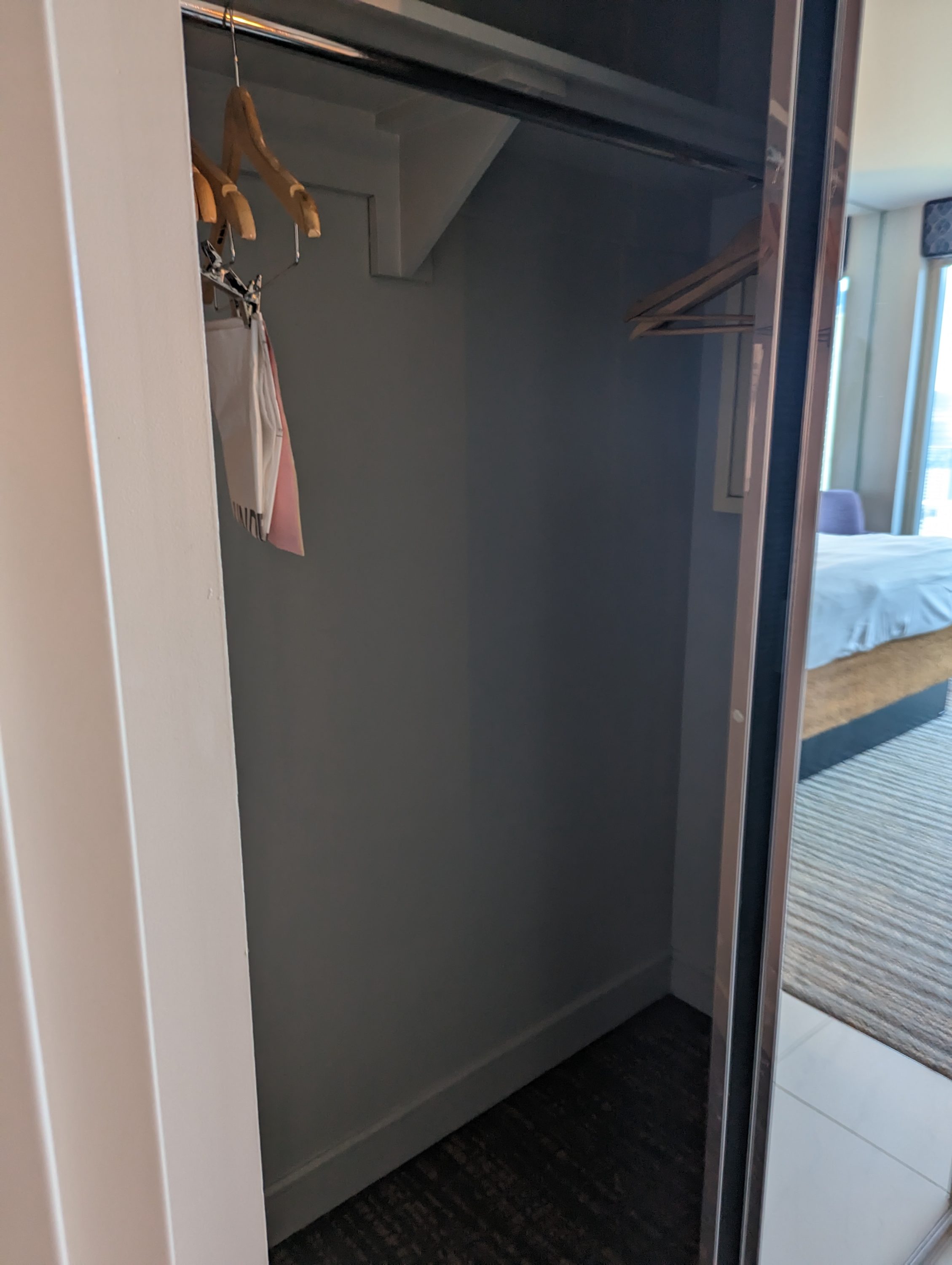 Hilton Grand Vacations Elara Las Vegas bedroom closet