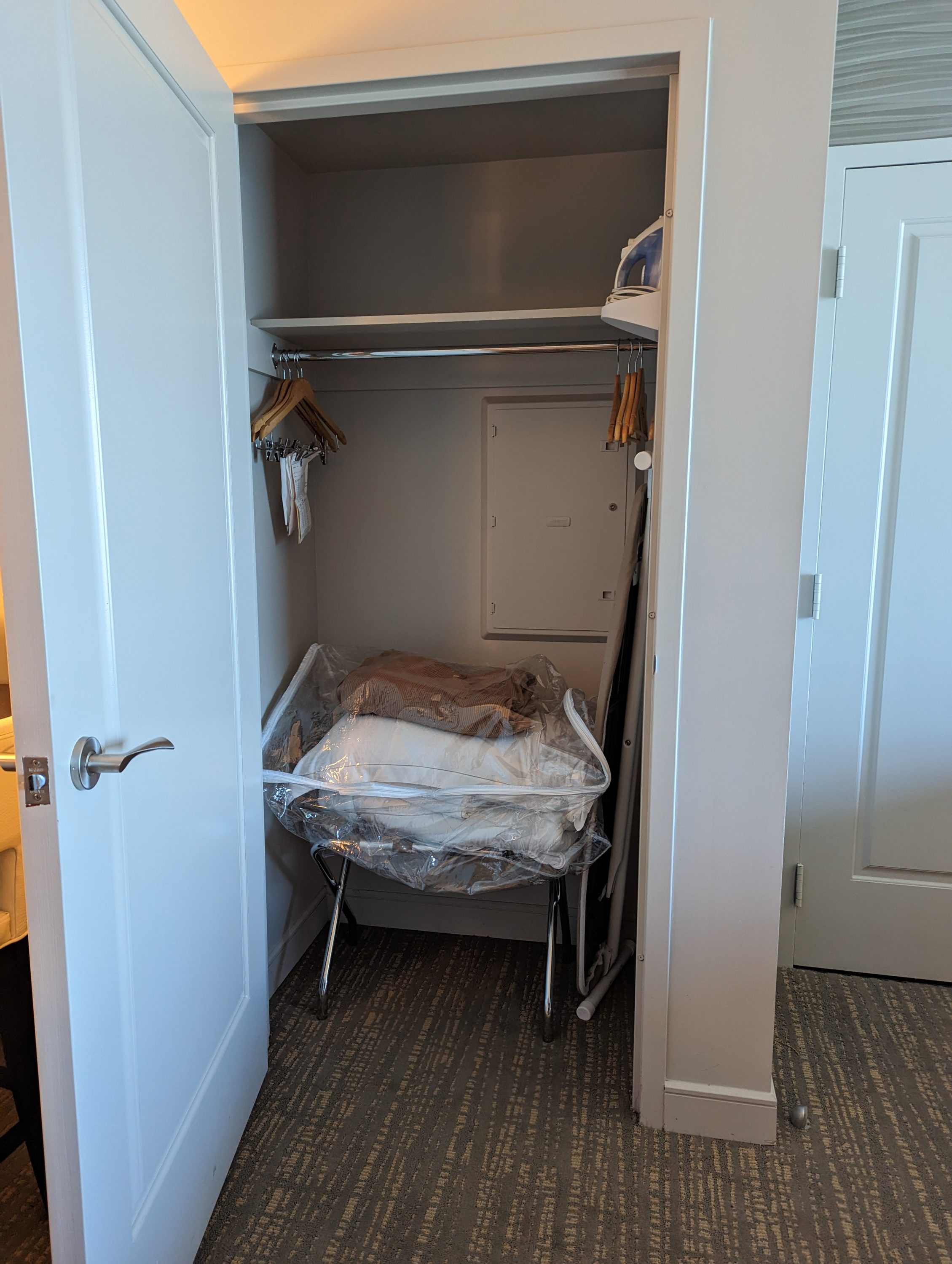 Hilton Grand Vacations Elara Las Vegas living room closet