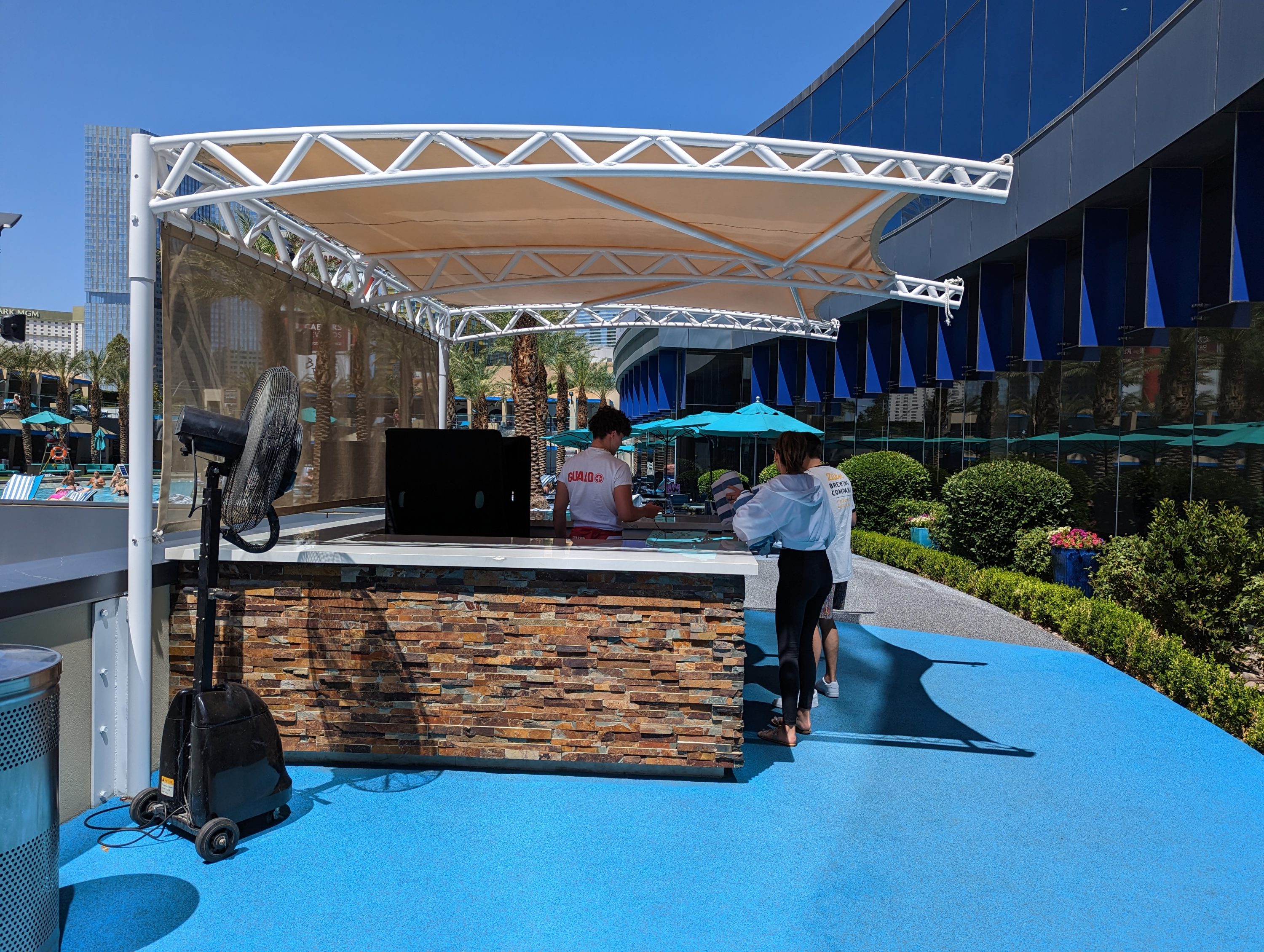 Hilton Grand Vacations Elara Las Vegas pool check in and towels