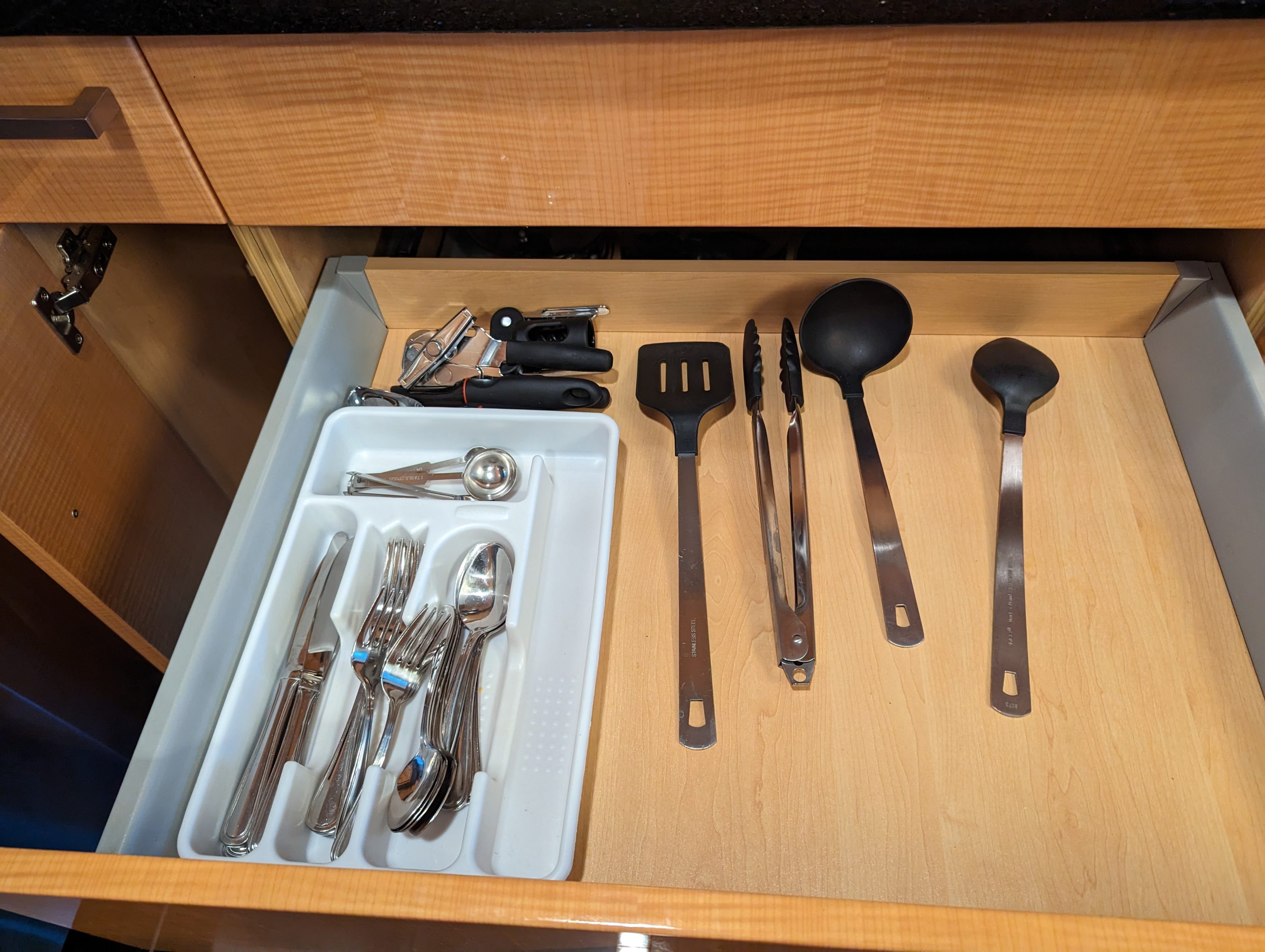 Hilton Grand Vacations Elara Las Vegas silversare drawer