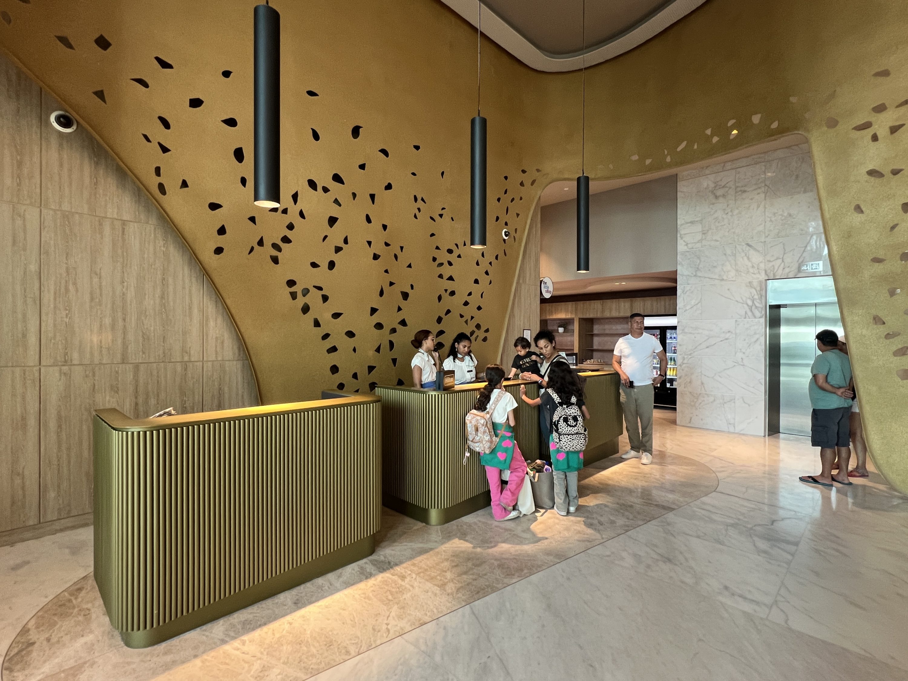 Hilton Santa Marta Front Desk Hilton Santa Marta Front Desk