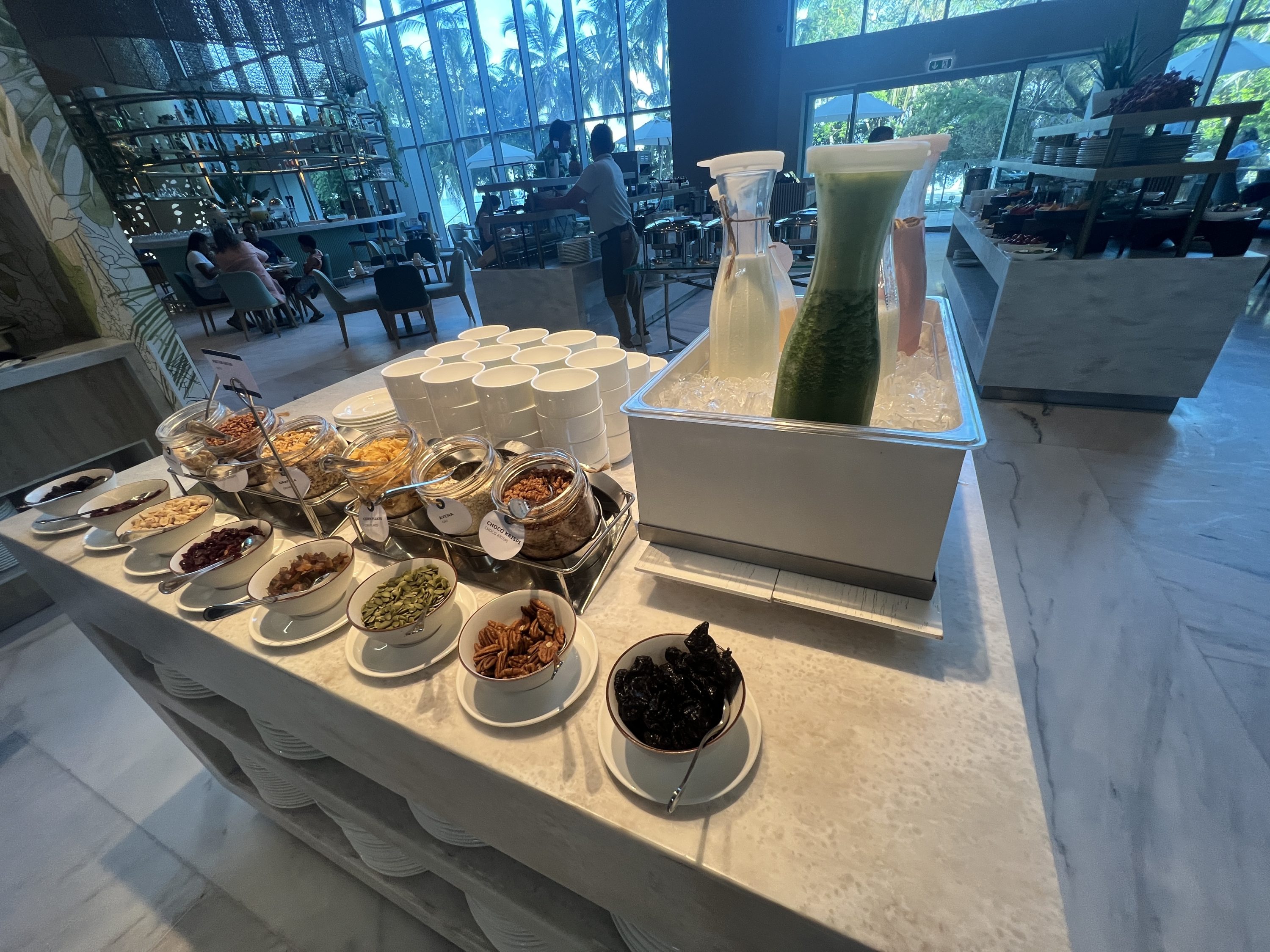 Hilton Santa Marta Nuggu Buffet Granola Hilton Santa Marta Nuggu Buffet Granola